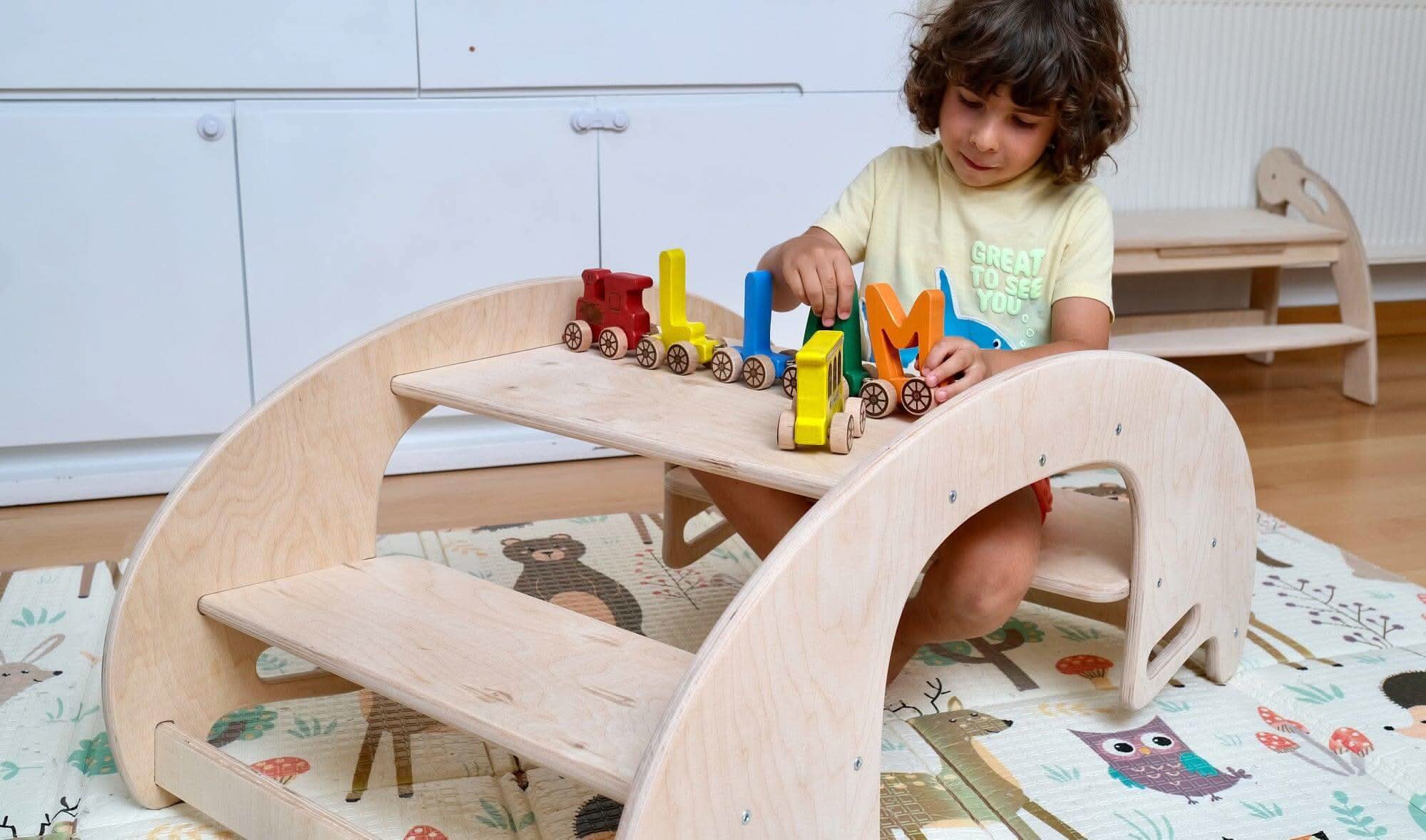 2in1-montessori Wooden Seesaw-table Chair Set