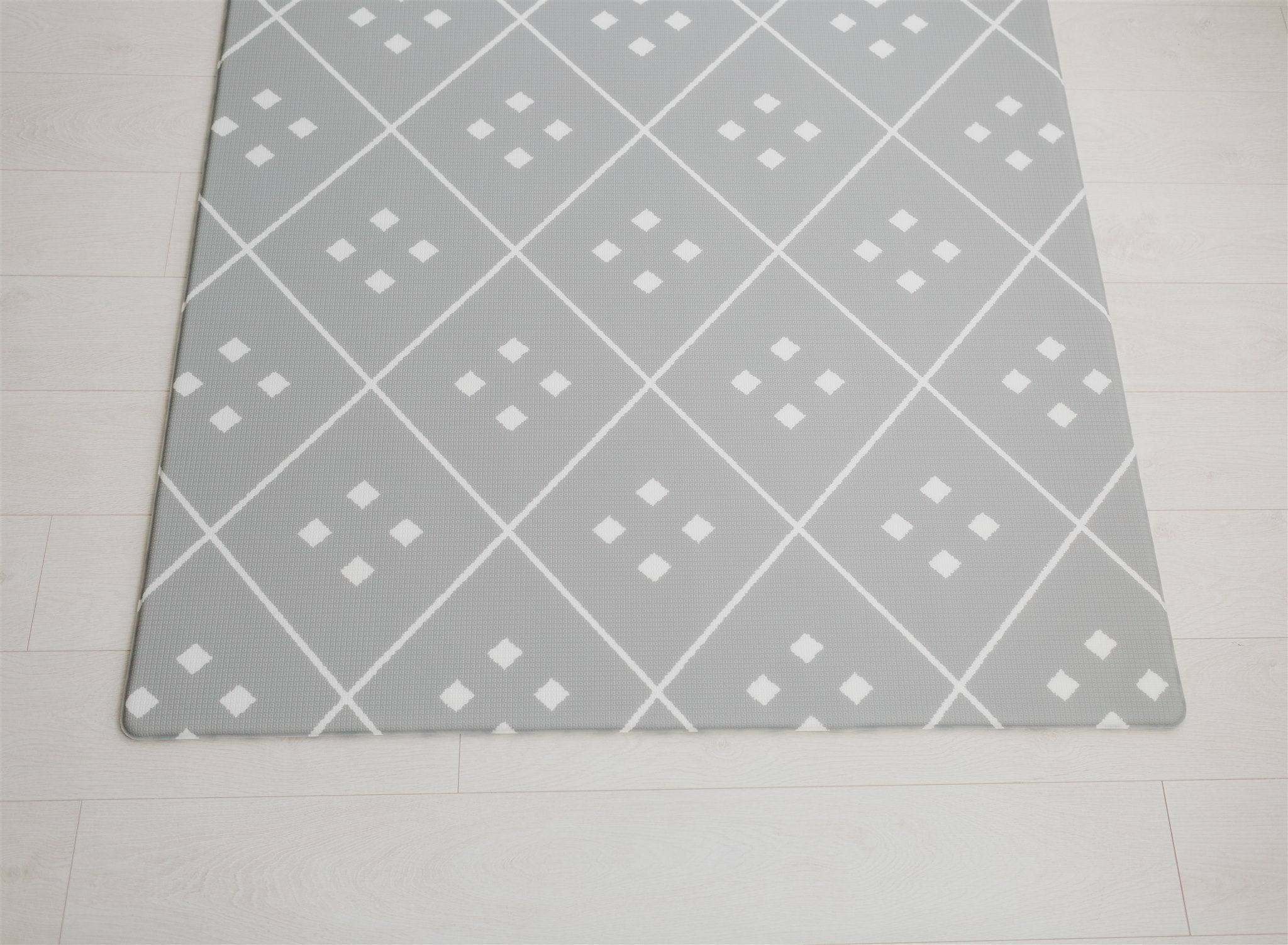 Dash + Diamond - Grey