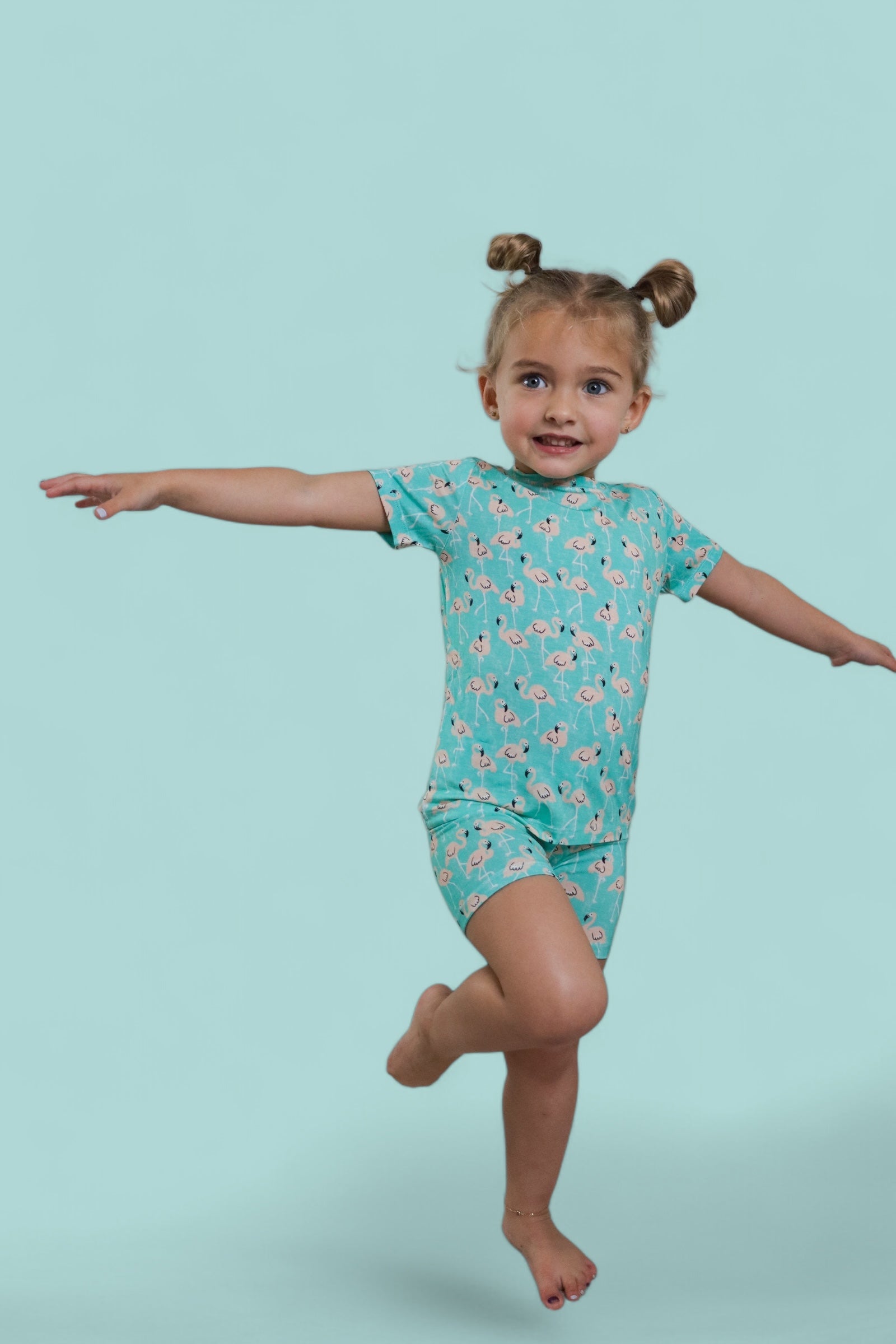 Mingling Mingos Dream Short Set