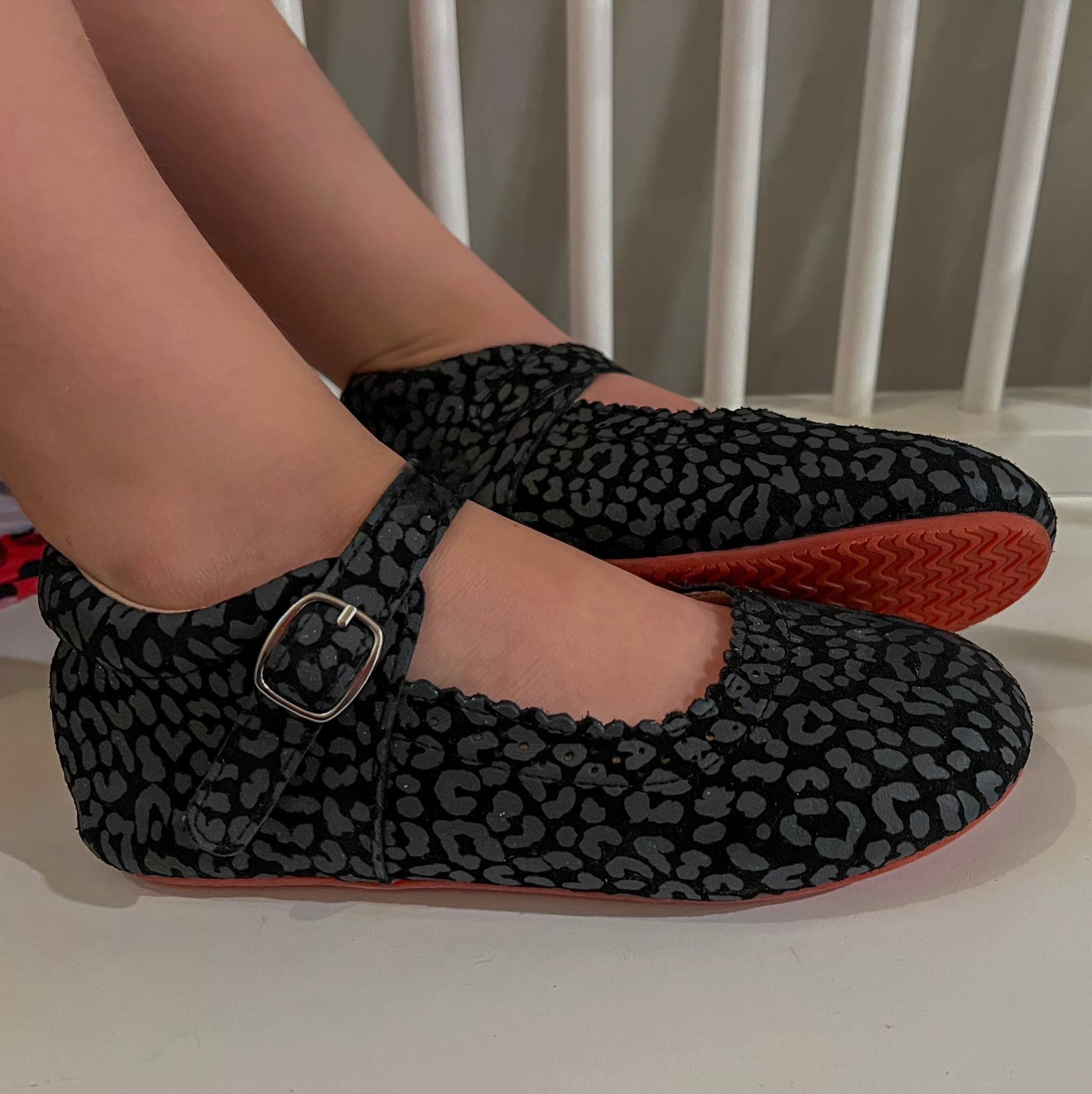 Mary Jane - Black Suede Leopard/red Soles
