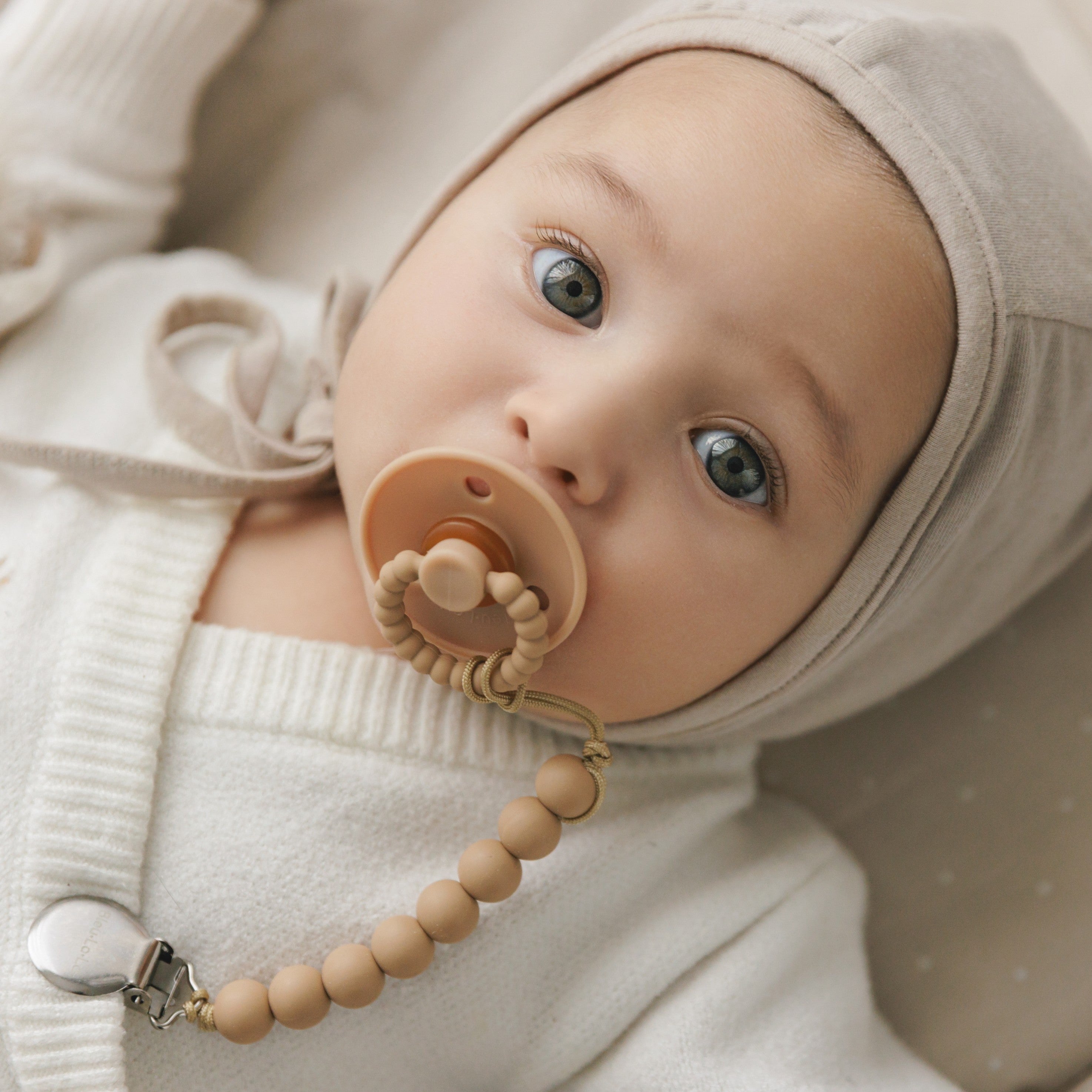 Luladream Pacifier + Clip Set