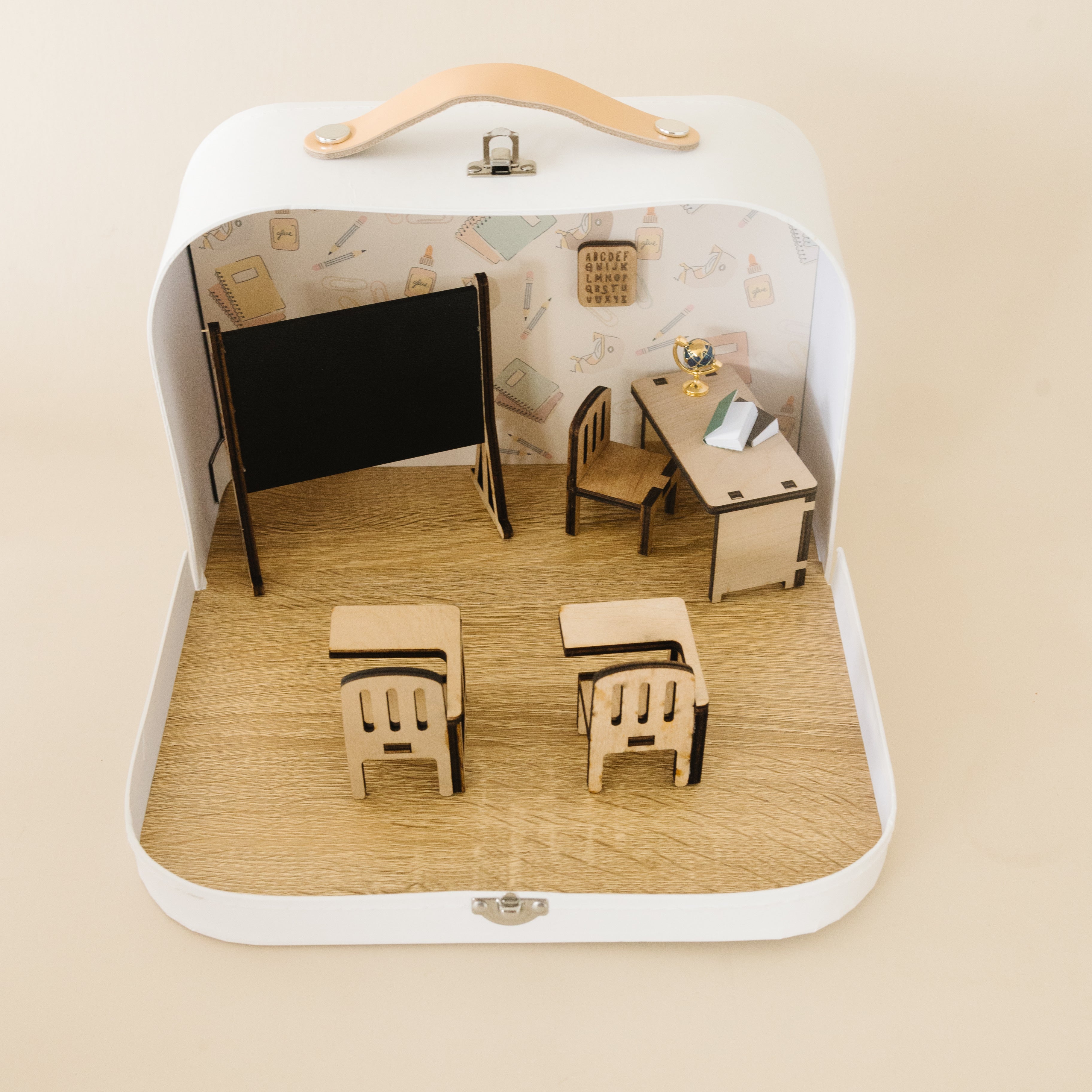 The Newswander - Classroom Scene Change