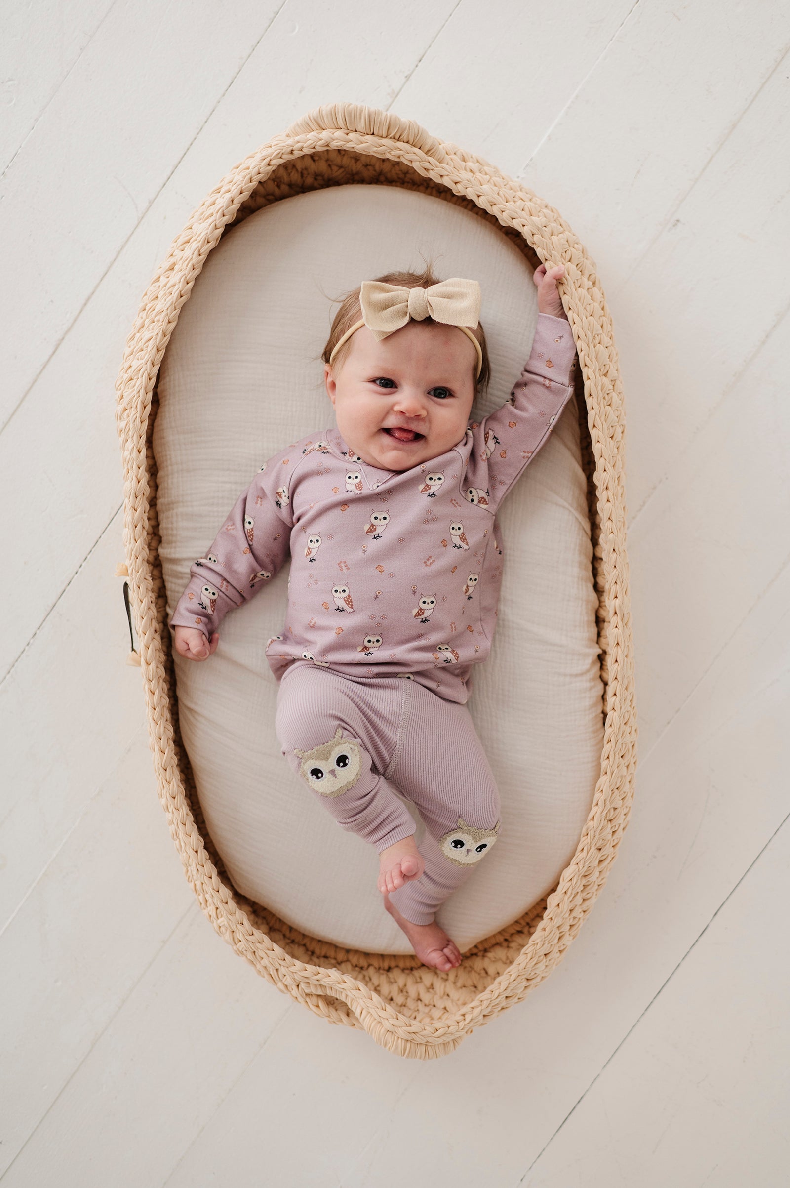 Girl's Raglan Sweatshirt