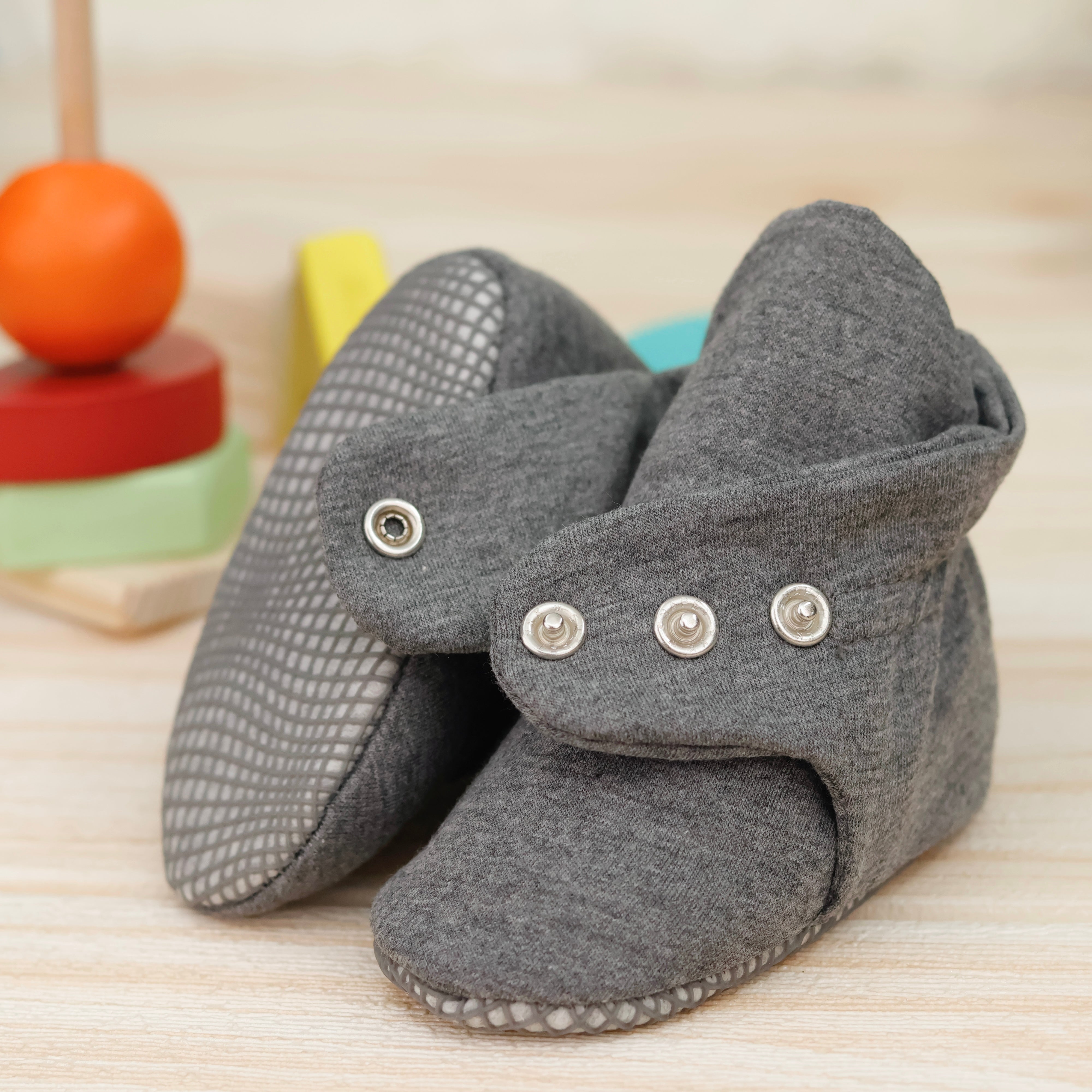 Organic Cotton Baby Booties, Non-slip Sole, Cotton Newborn Booties Home Nursery Shoes, Dark Gray