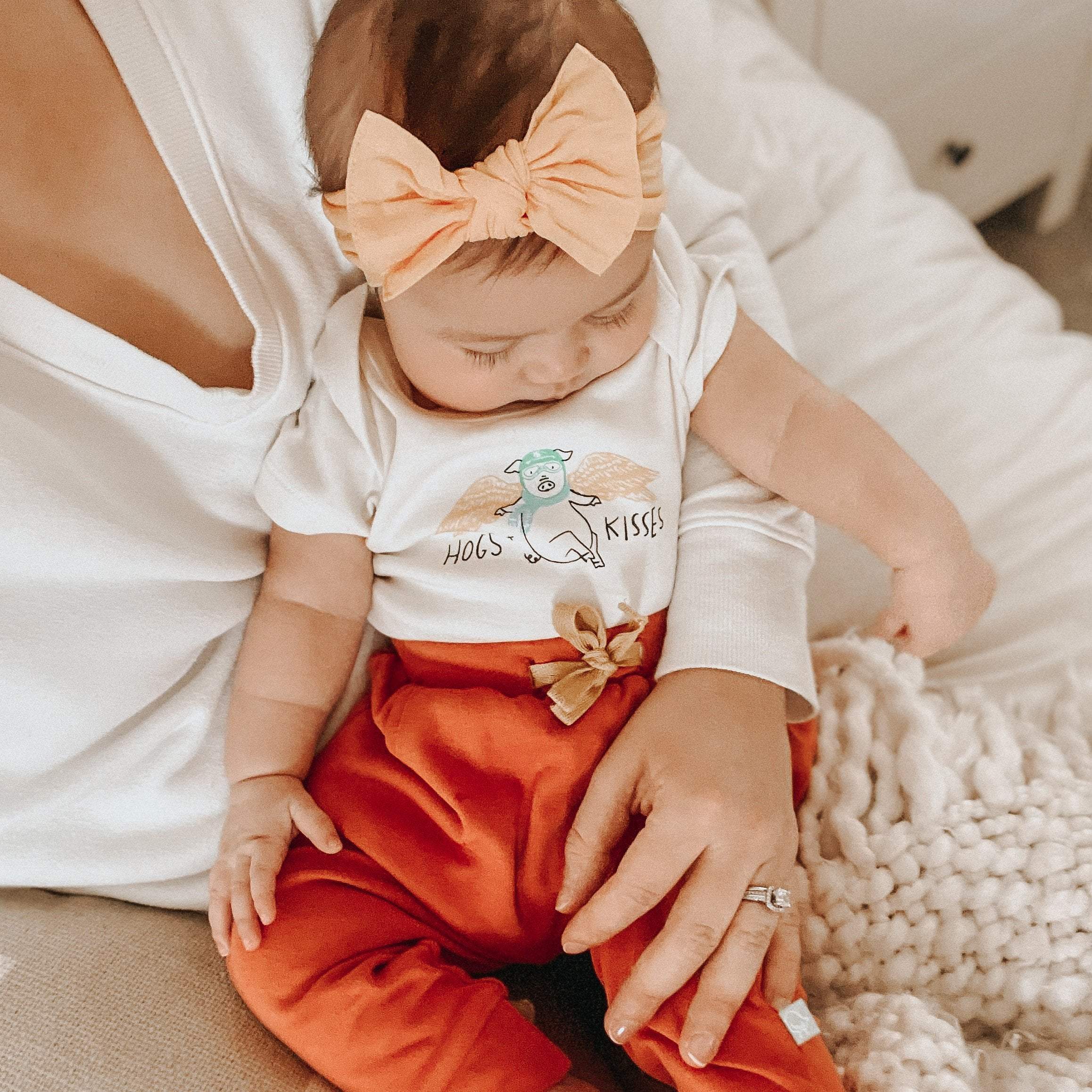 Graphic Bodysuit | Hogs And Kisses