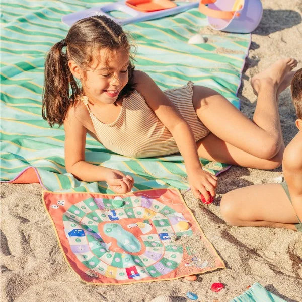 Quut Travel Games - Snakes & Ladders / Goose