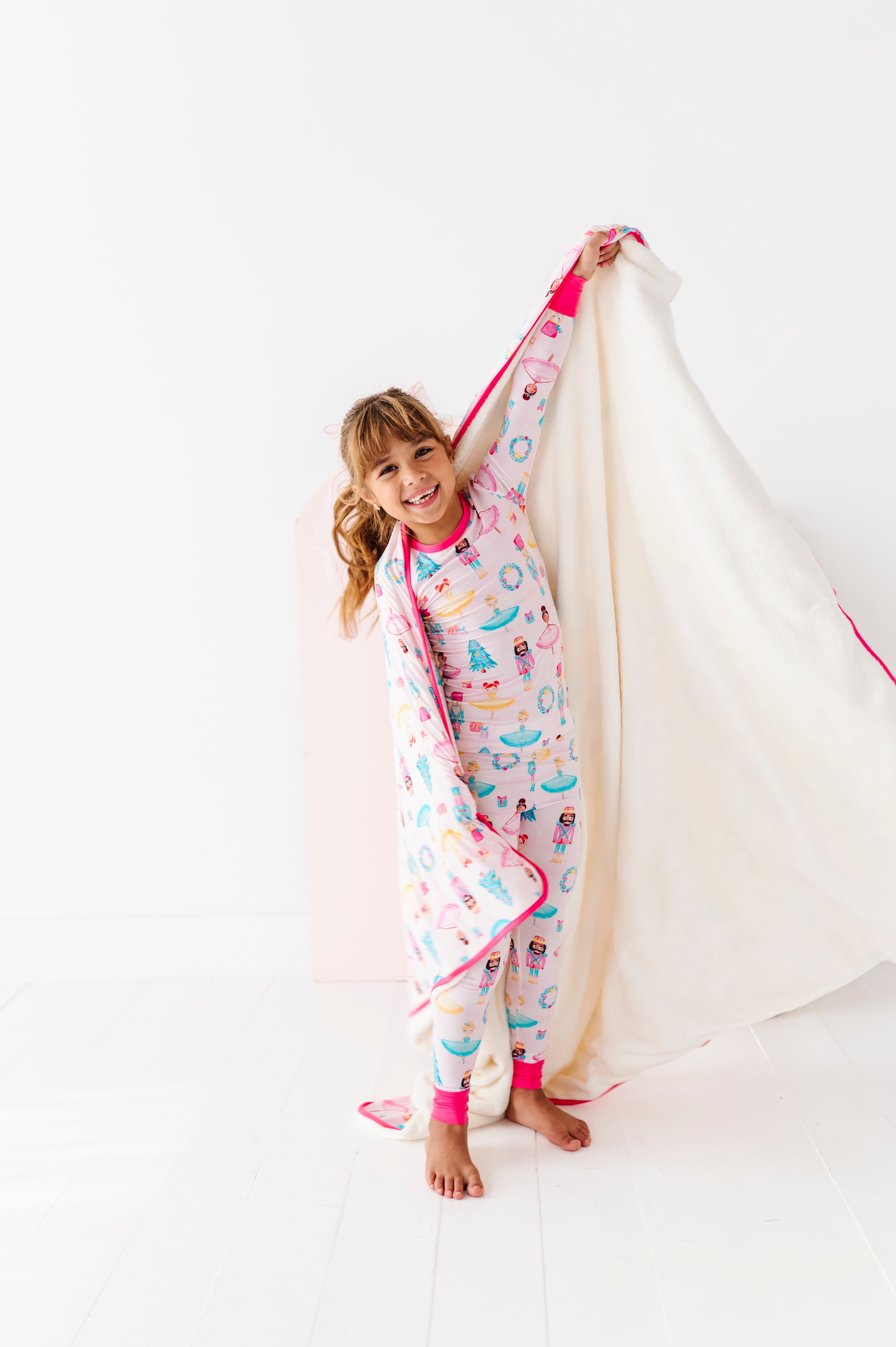 Sugarplum Plush Toddler Blanket