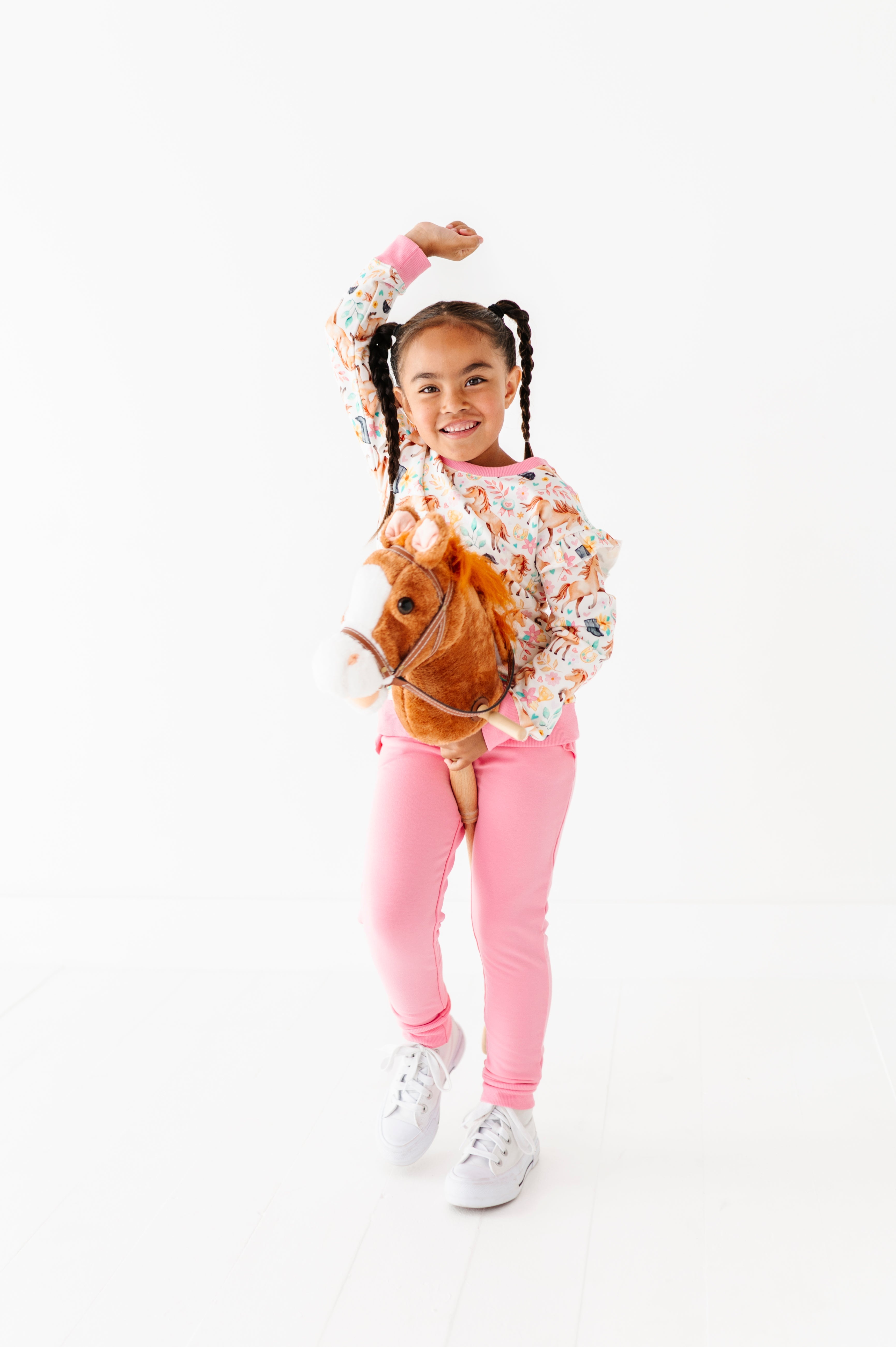 Saddlerose Ruffle Joggers