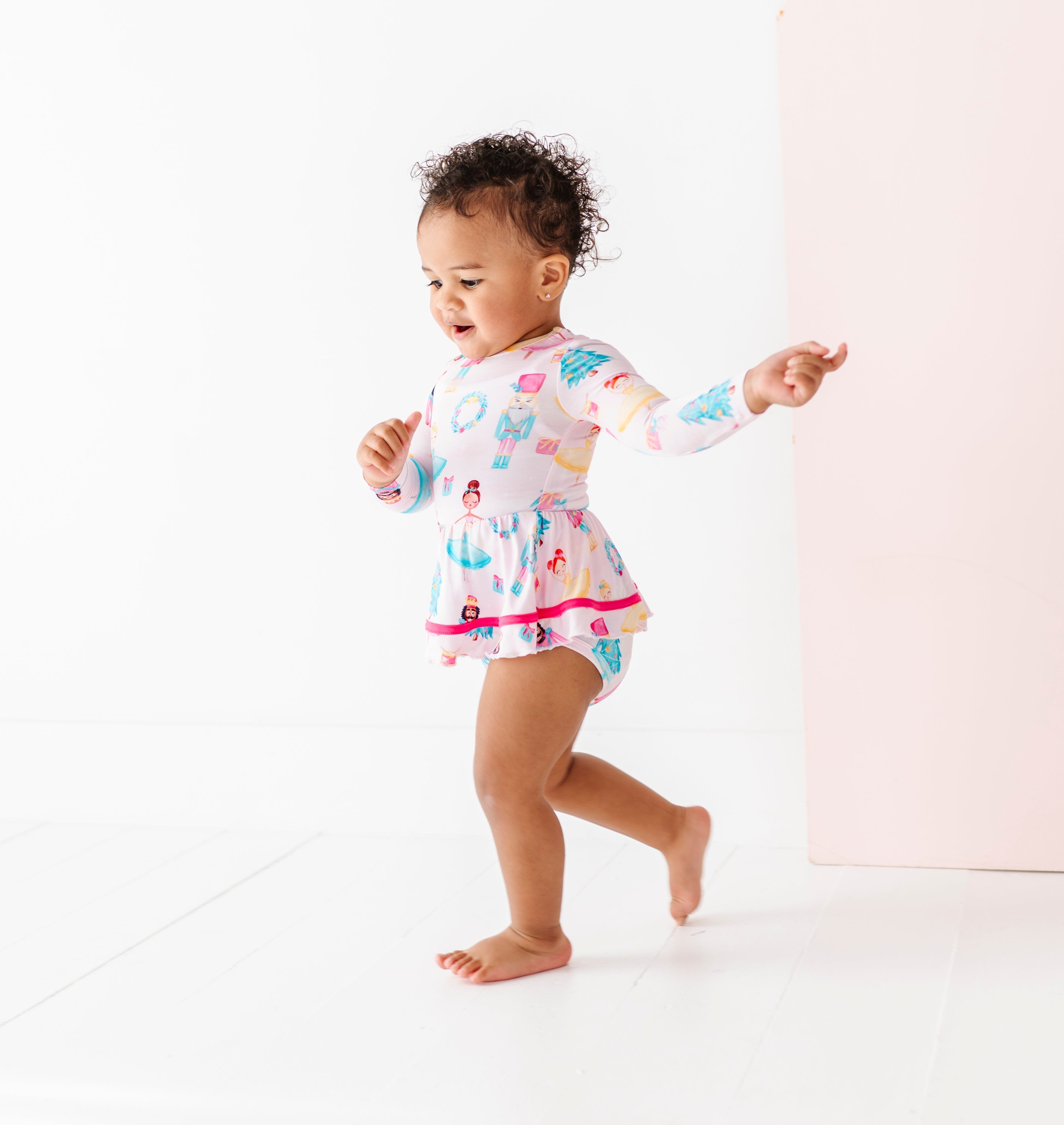 Sugarplum Birdie Twirl