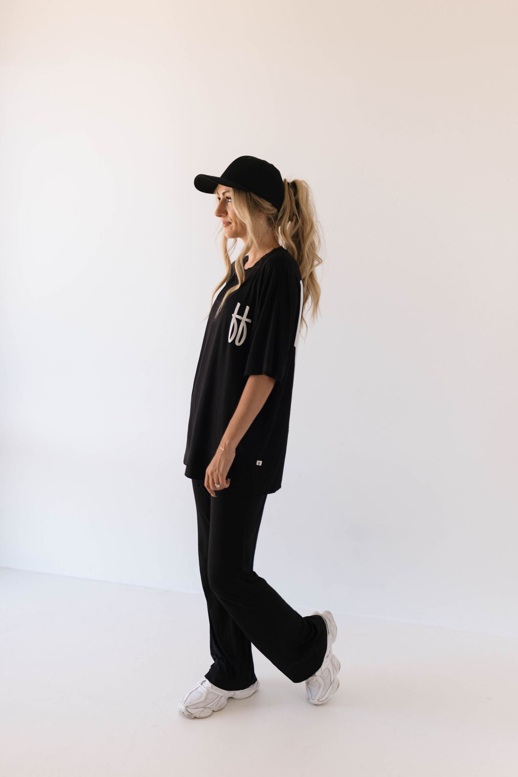 Short Sleeve Women's Bamboo Lounge Set | Black Ff Signature