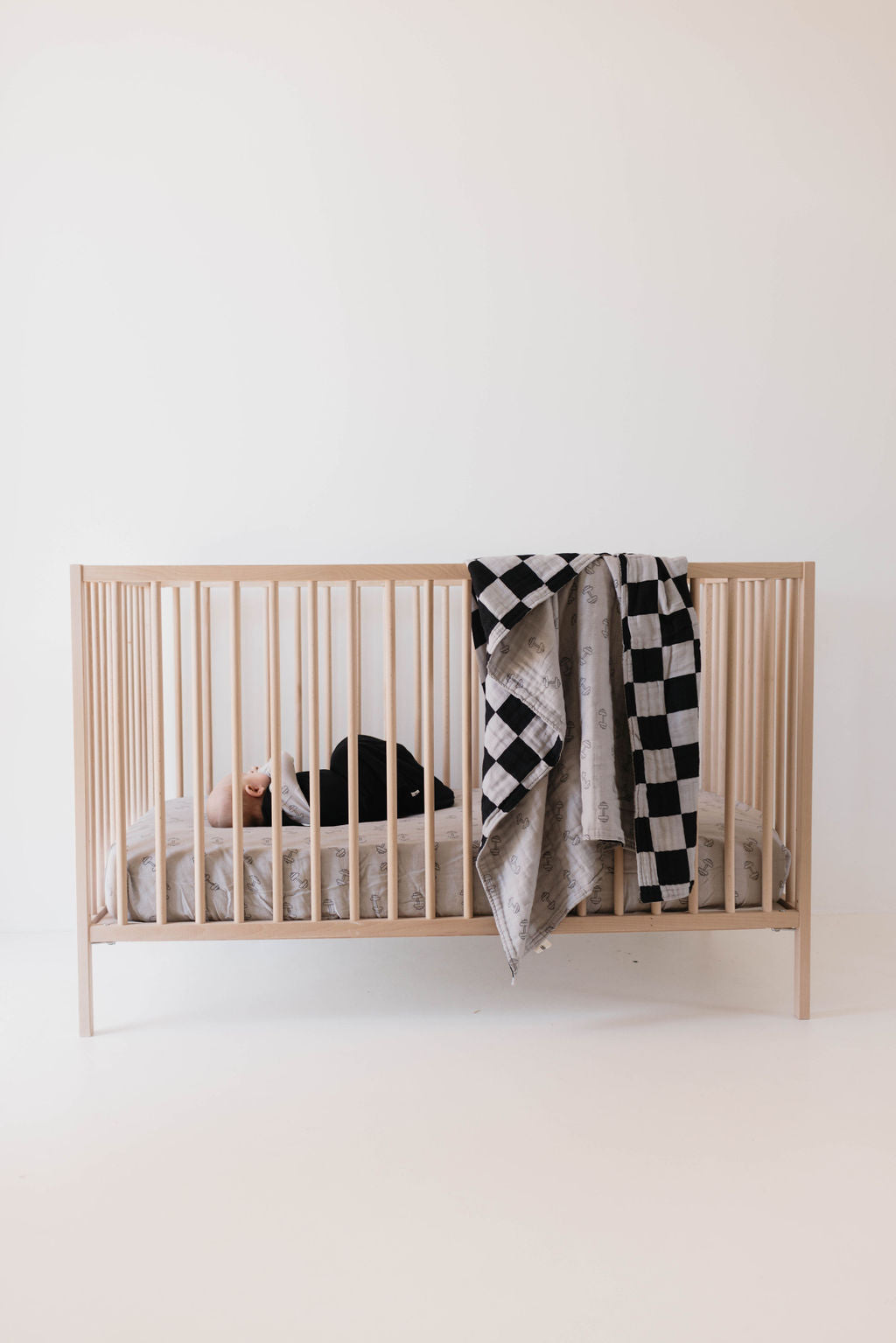 Muslin Quilt | Arm Day + Black & Grey Checkerboard