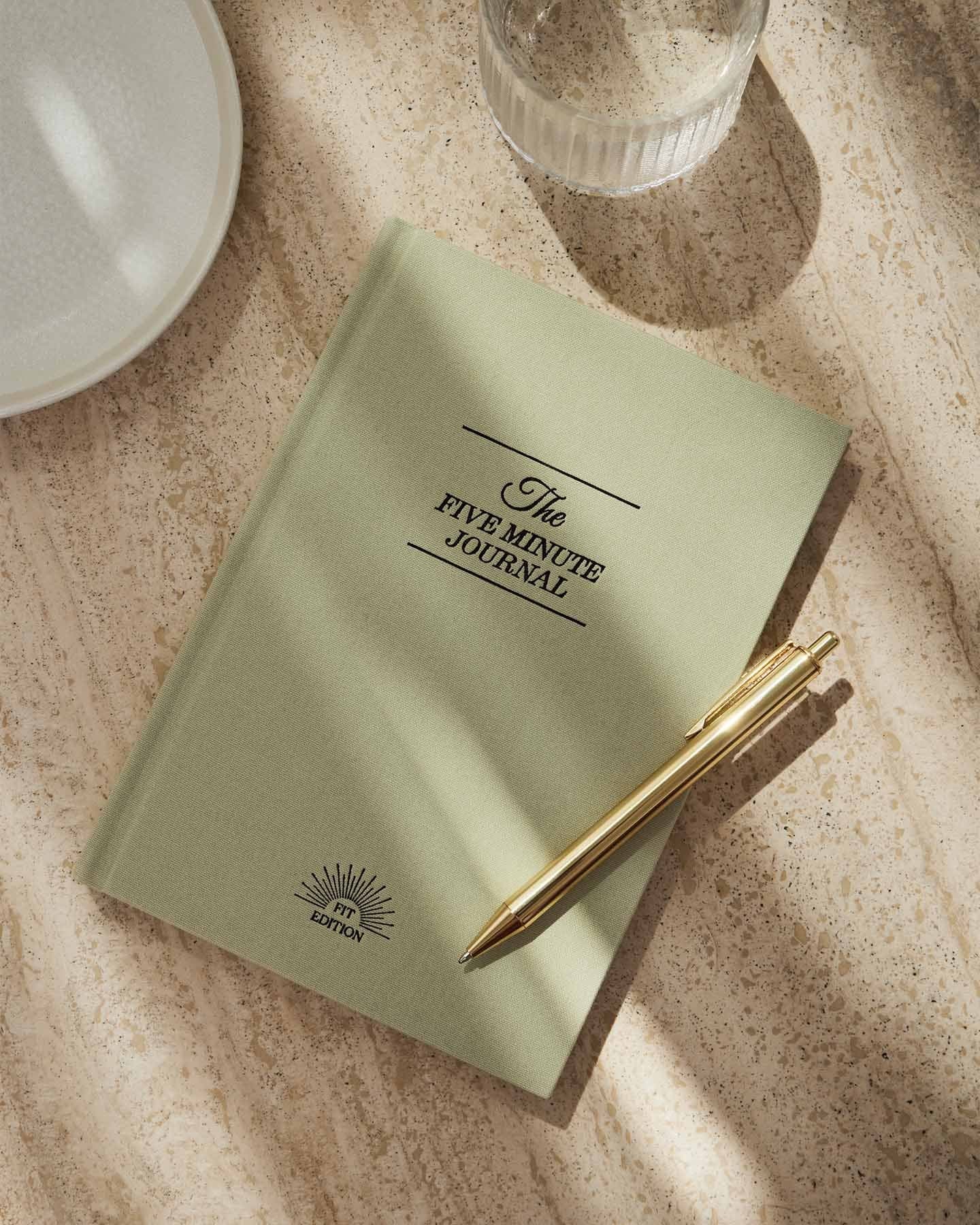 The Five Minute Journal Fit Edition – Fitness journal, fitness tracker, habit tracker, meal planning journal, well-being journal