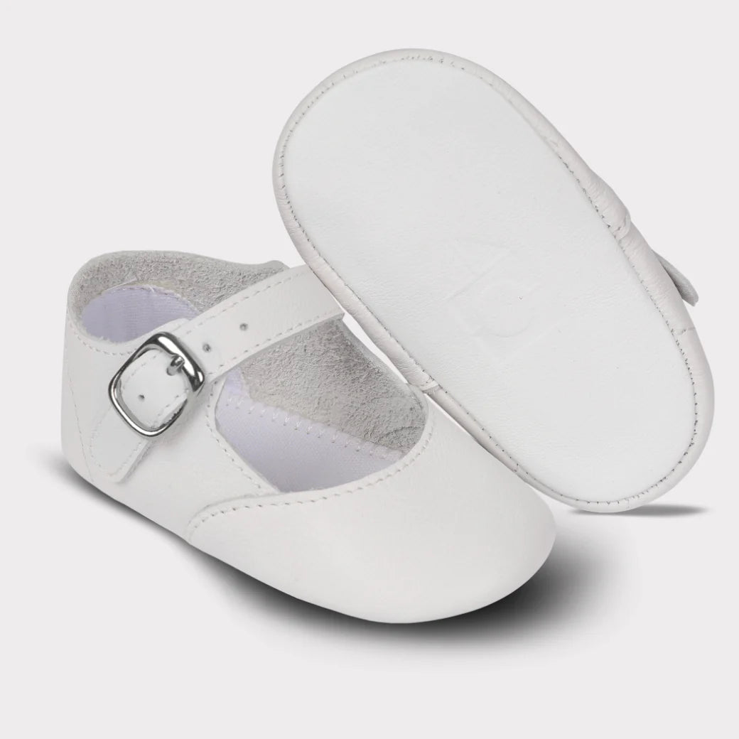 Darcy Girls Crib Hook & Loop Shoe