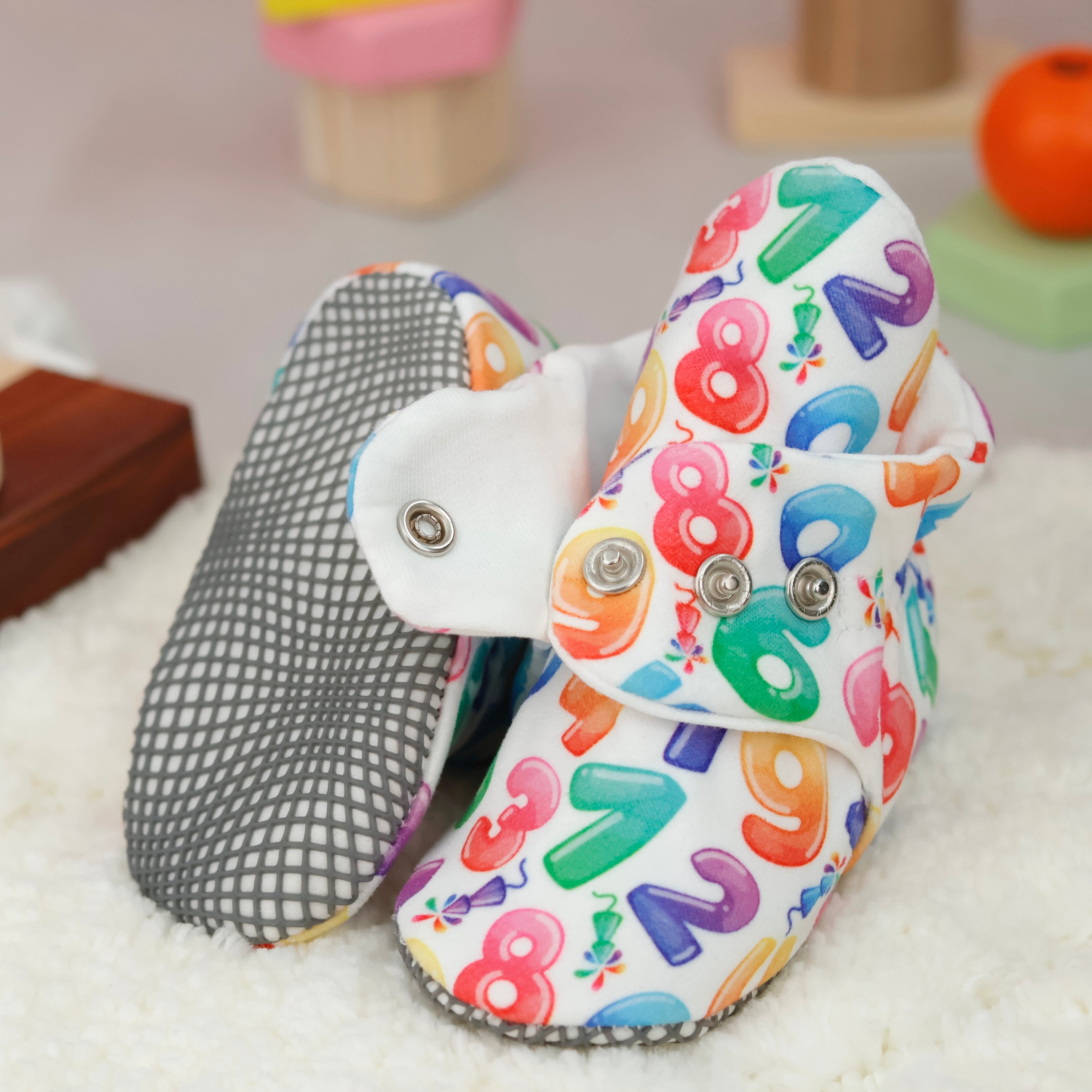 Organic Cotton Baby Booties, Non-slip Sole, Cotton Newborn Booties Home Nursery Shoes, Numbers