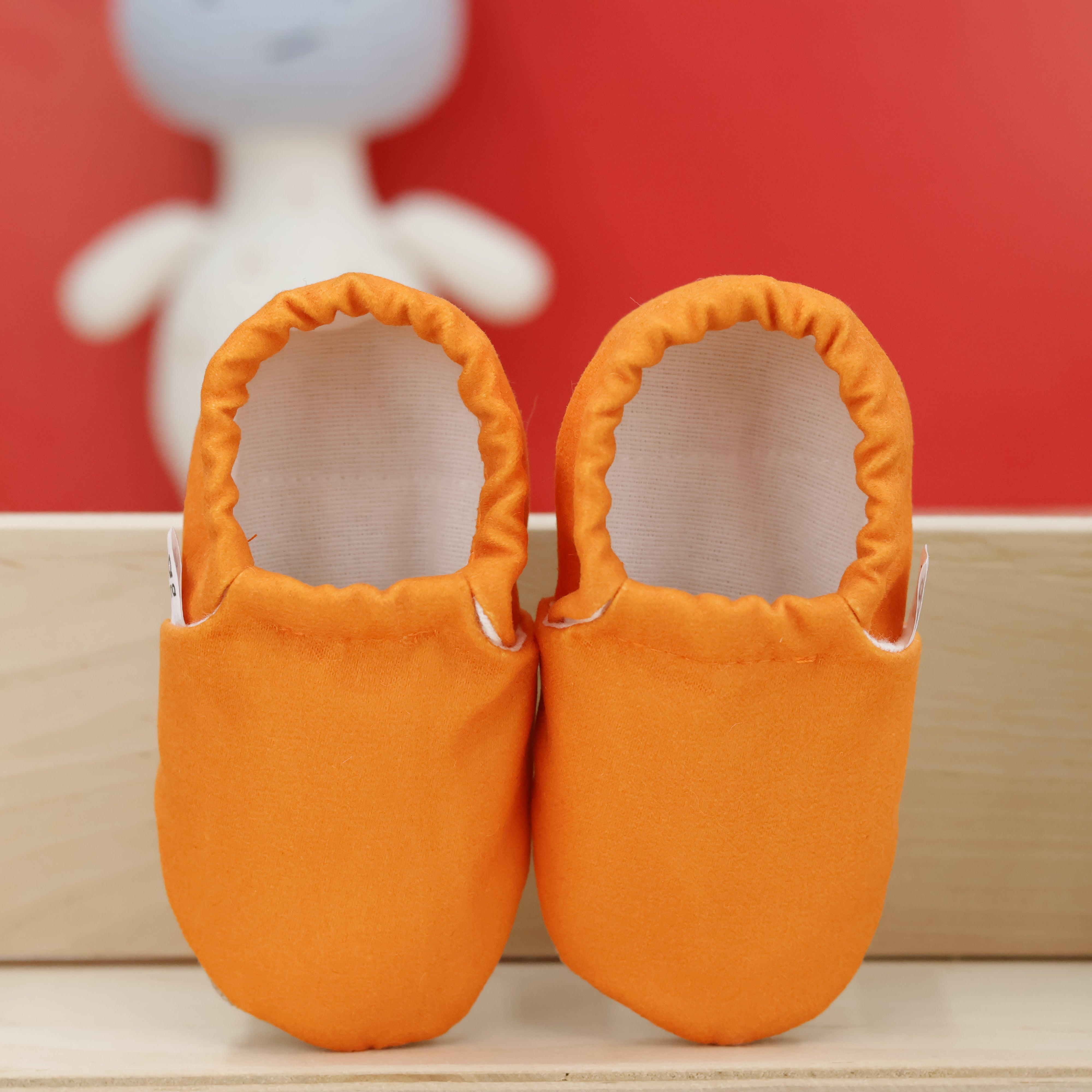 Moccasins, Slippers, Orange