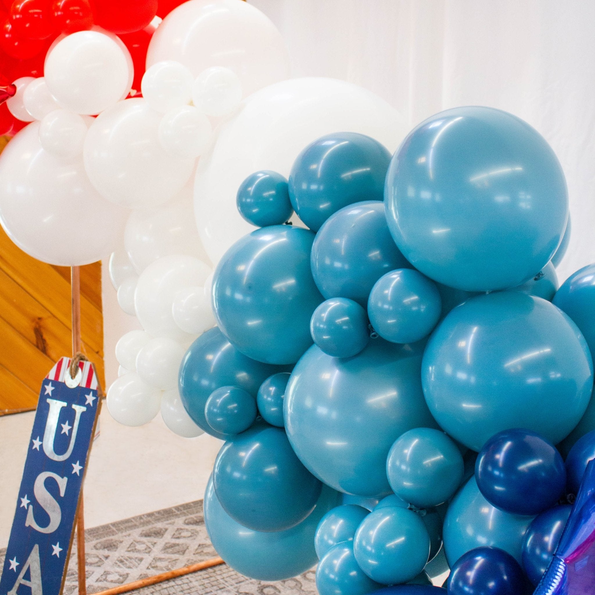 Patriotic Red, White & Blue Balloon Garland Kit