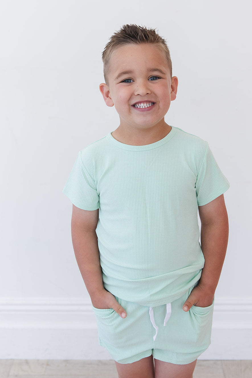 (solid, Ribbed) Lion Around - Pocket Short Set
