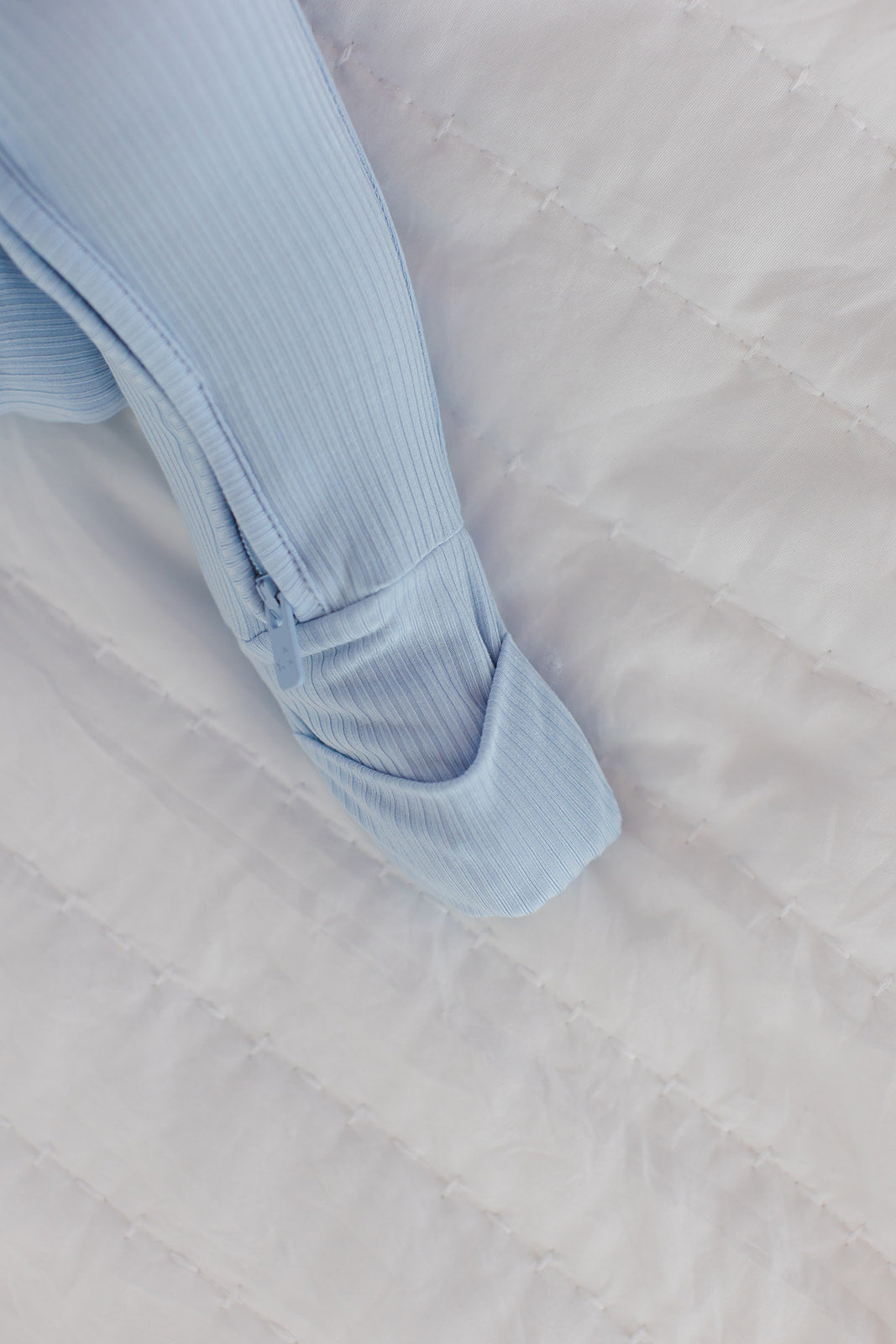 Blue Macaron (ribbed) - Zippy