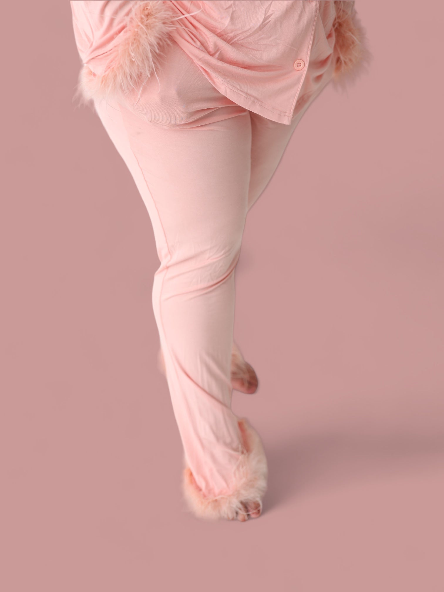 Coral Feathered Women's Dream Flare Set