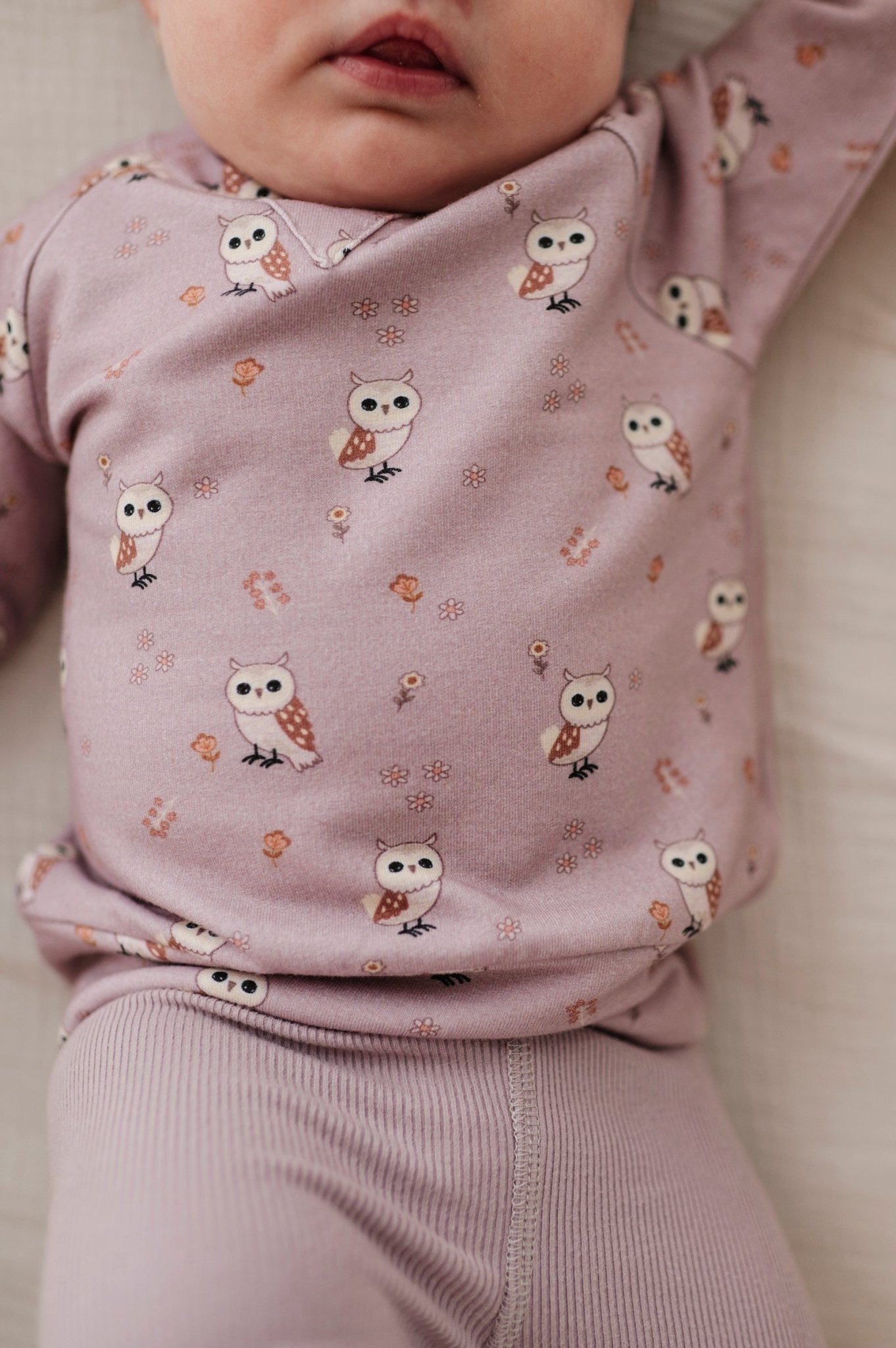 Girl's Raglan Sweatshirt