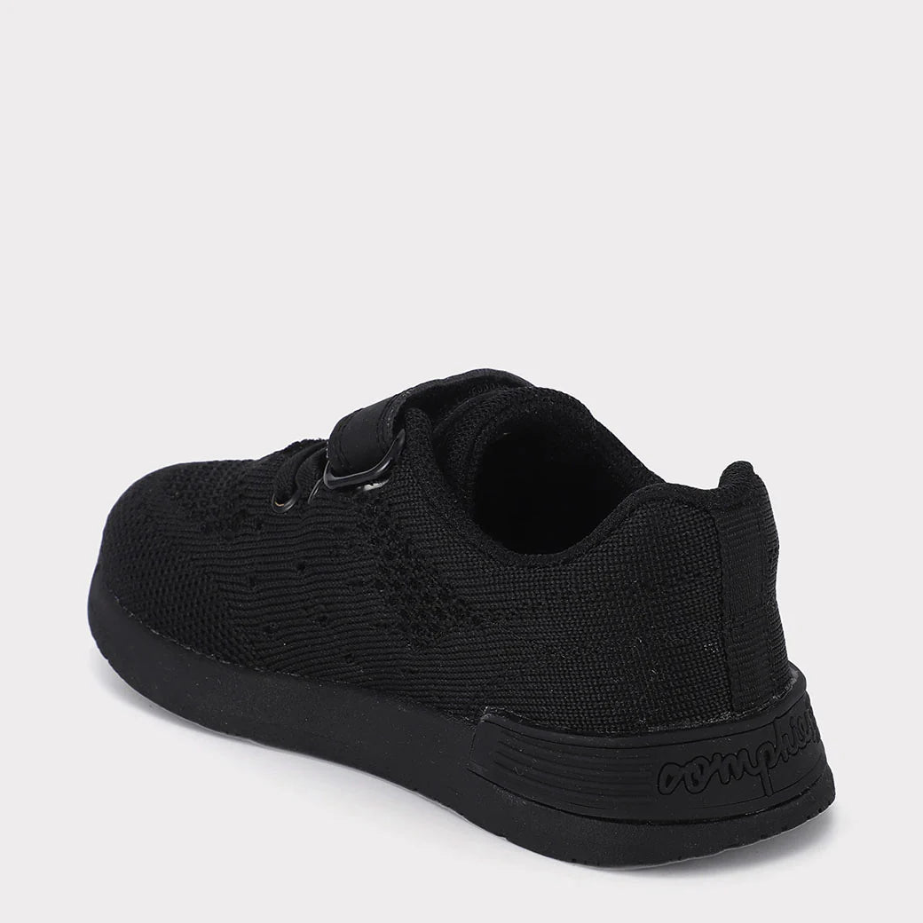 Wynn Girls Hook & Loop Sneaker