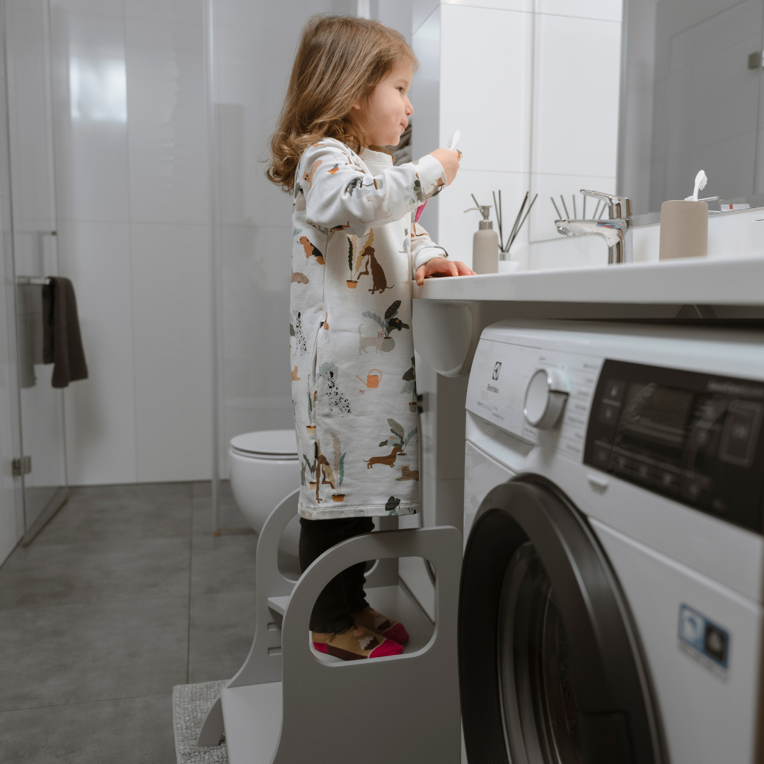 MIIMO® • Adjustable height step stool • Montessori inspired