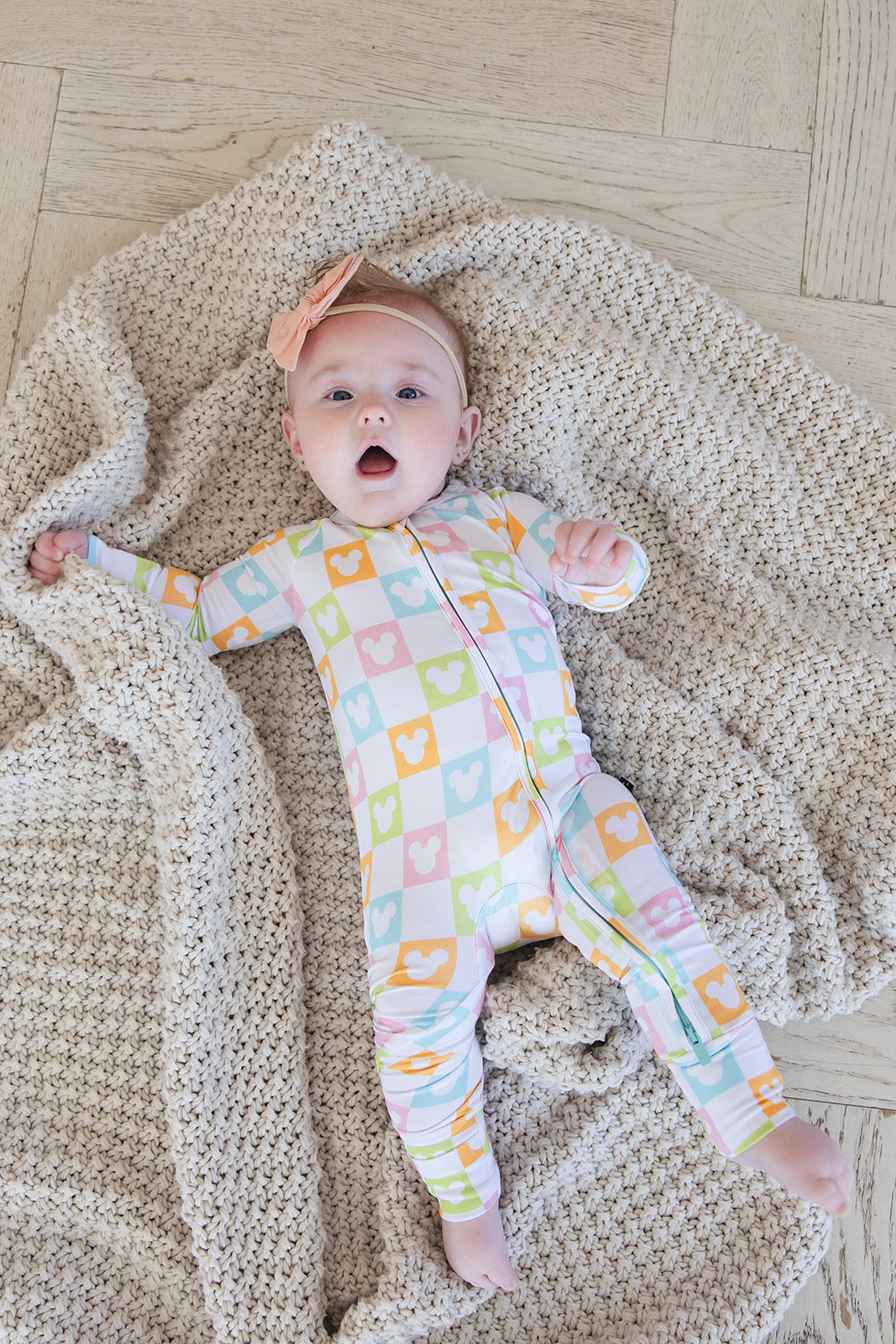 Clubhouse Cabana - Zippy