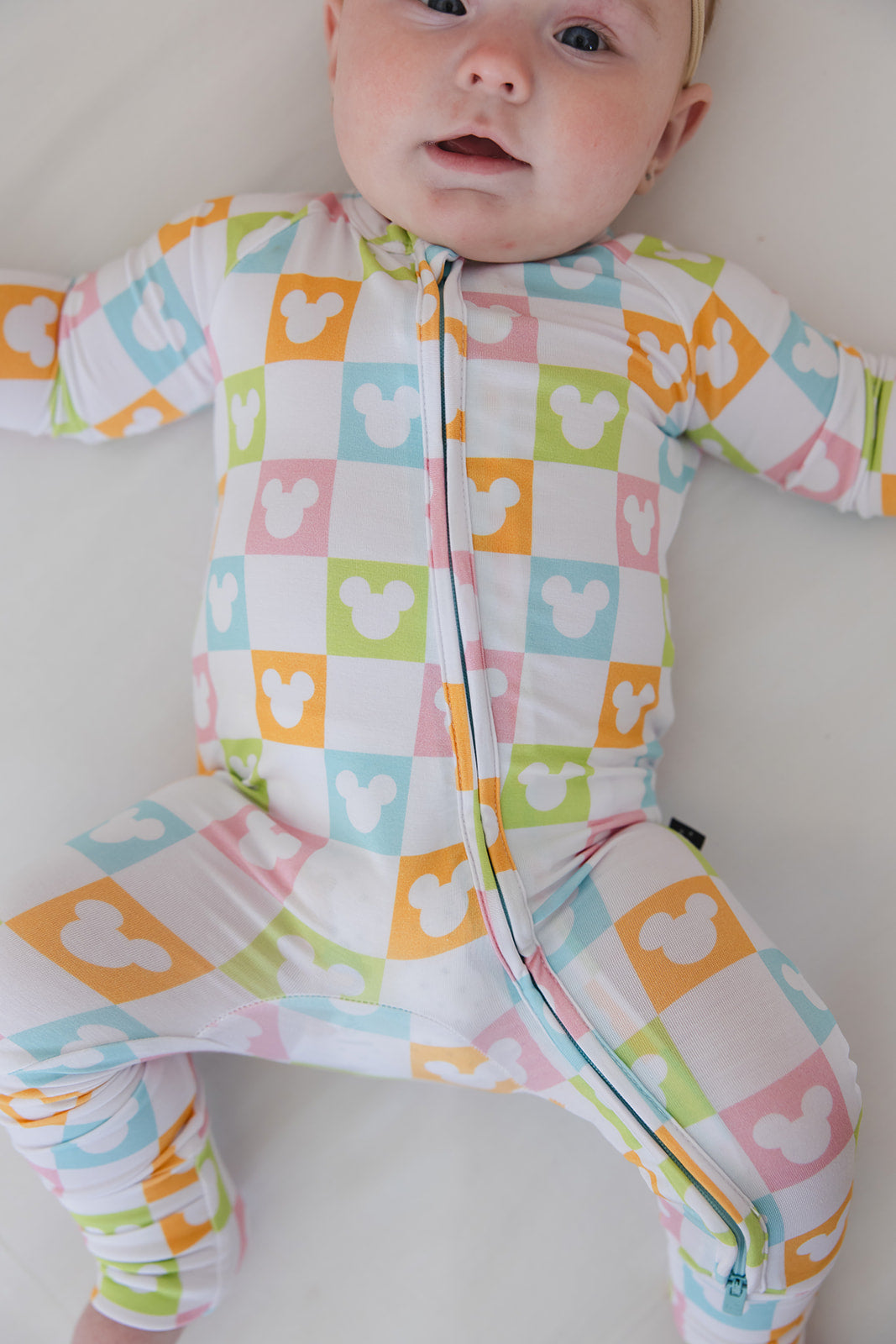 Clubhouse Cabana - Zippy