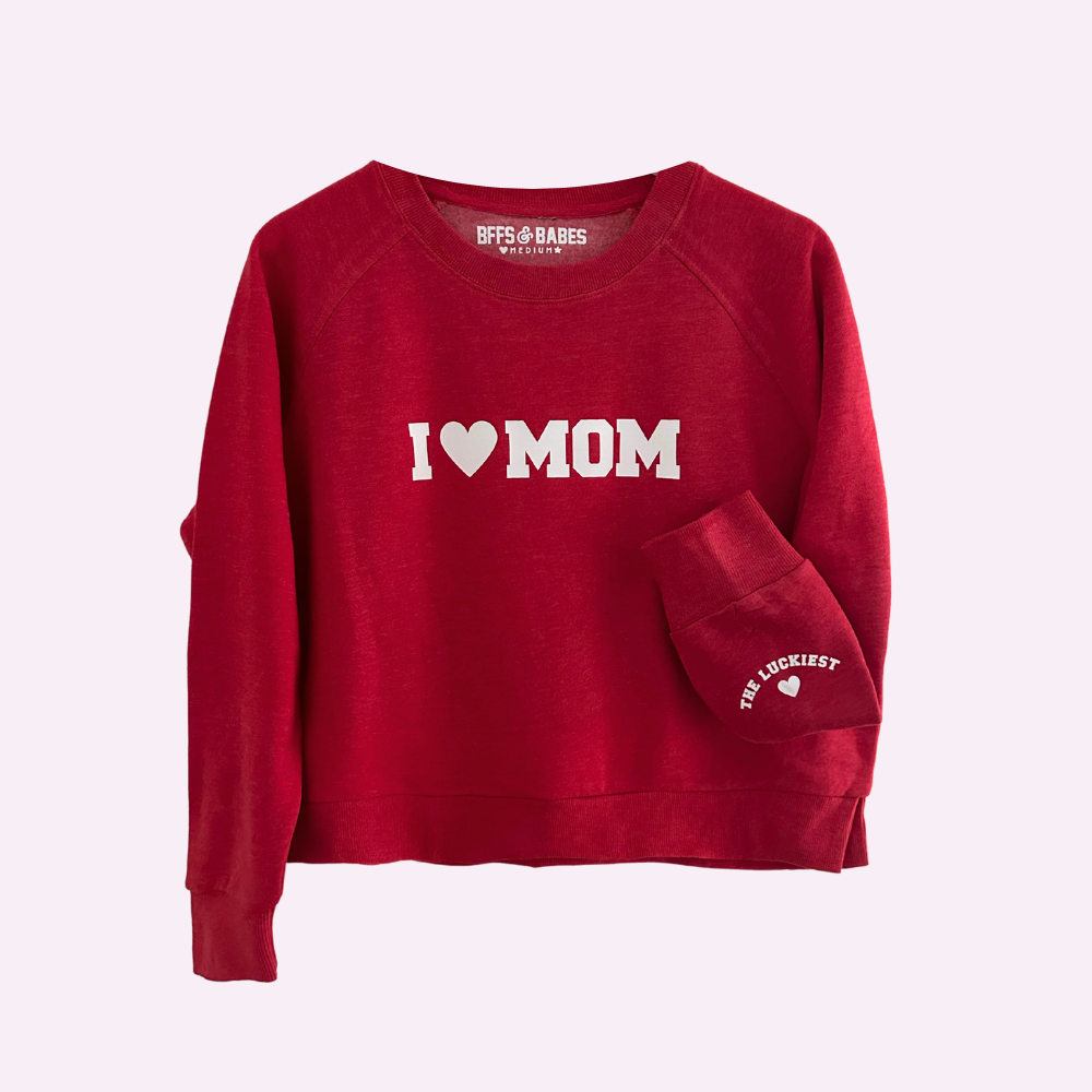 I Love Mom ♡ Cropped Sweatshirt With Cuff