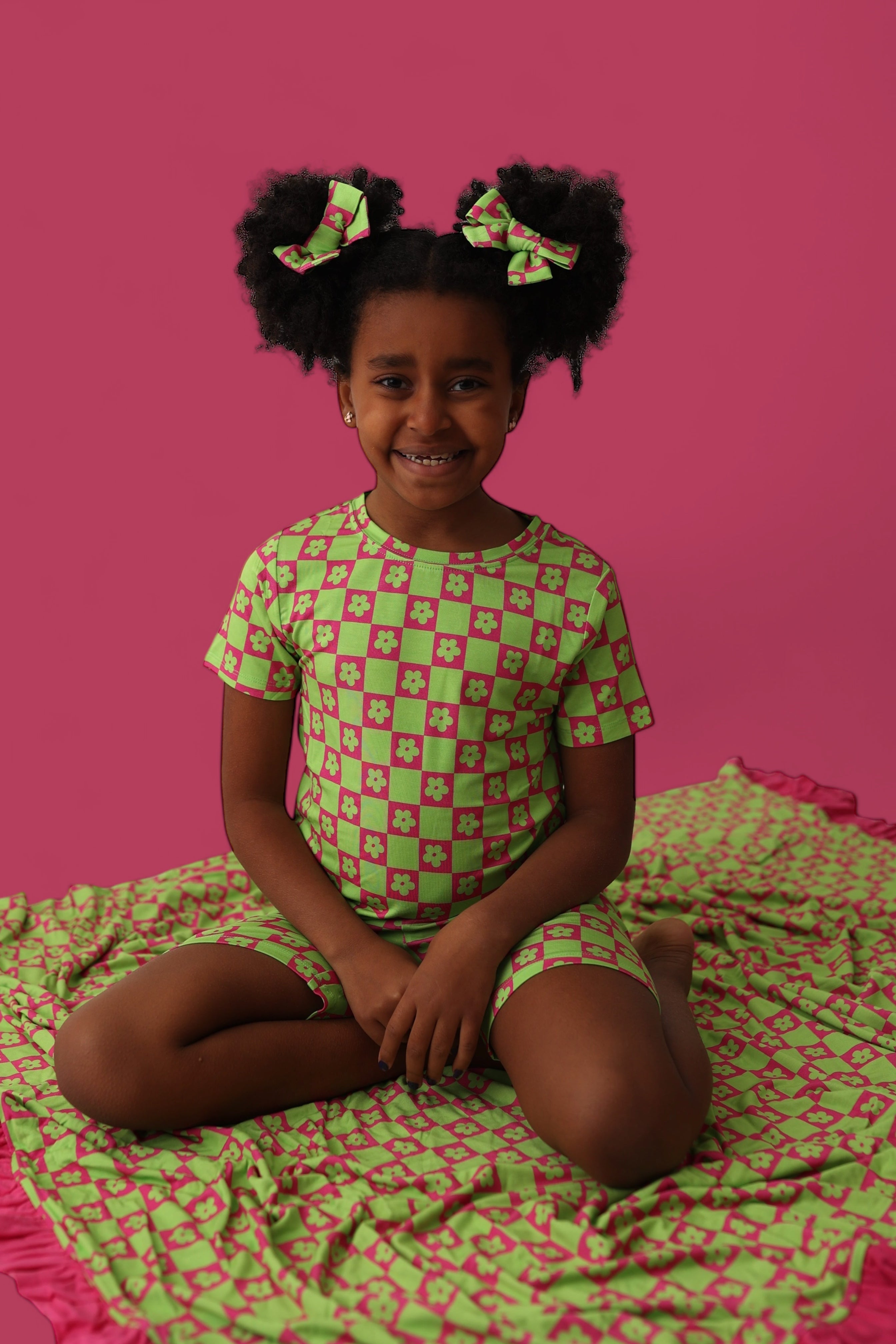 Wild Daisy Checkers Dream Short Set