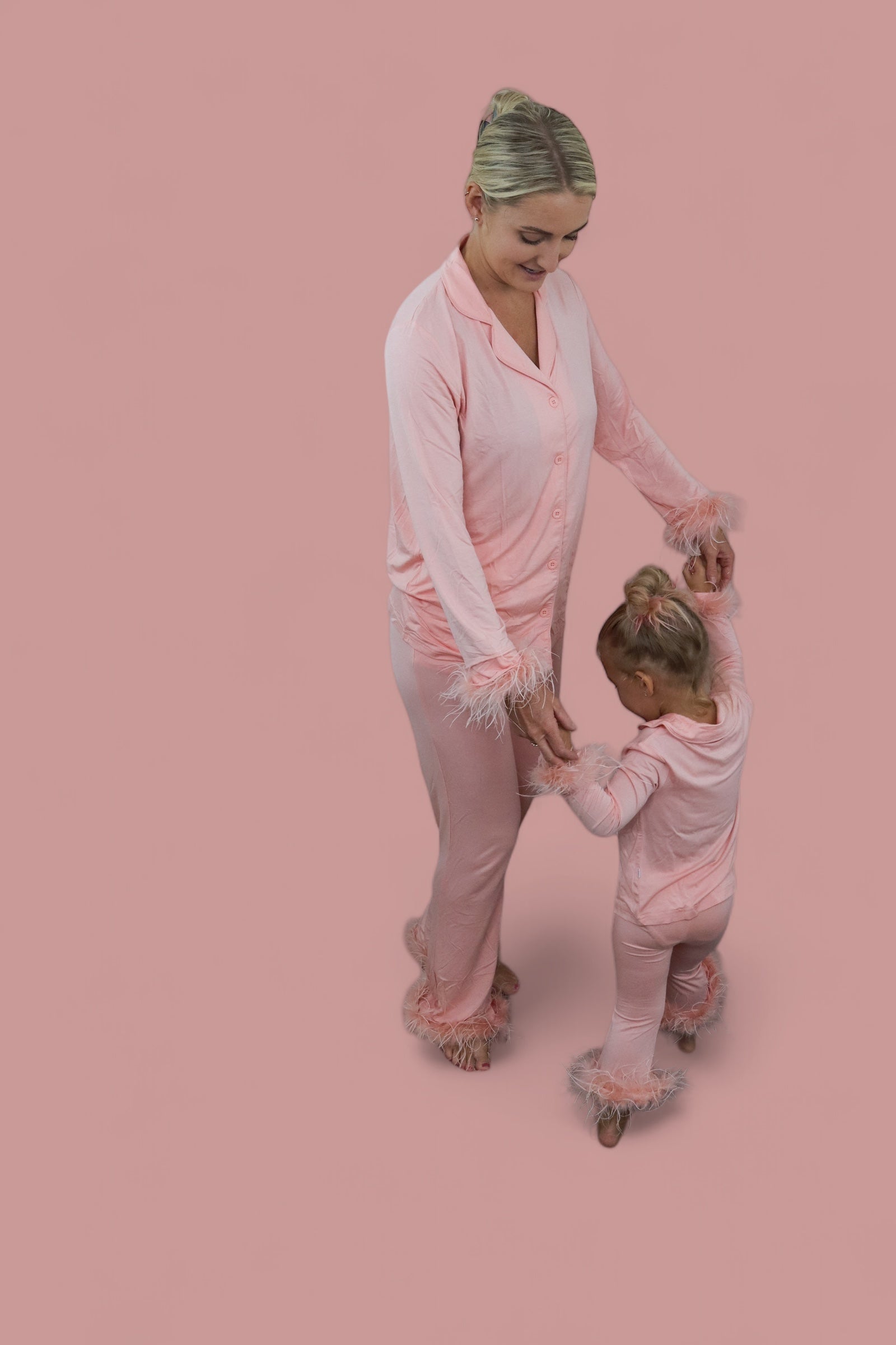 Coral Girl’s Flare Feathered Dream Set