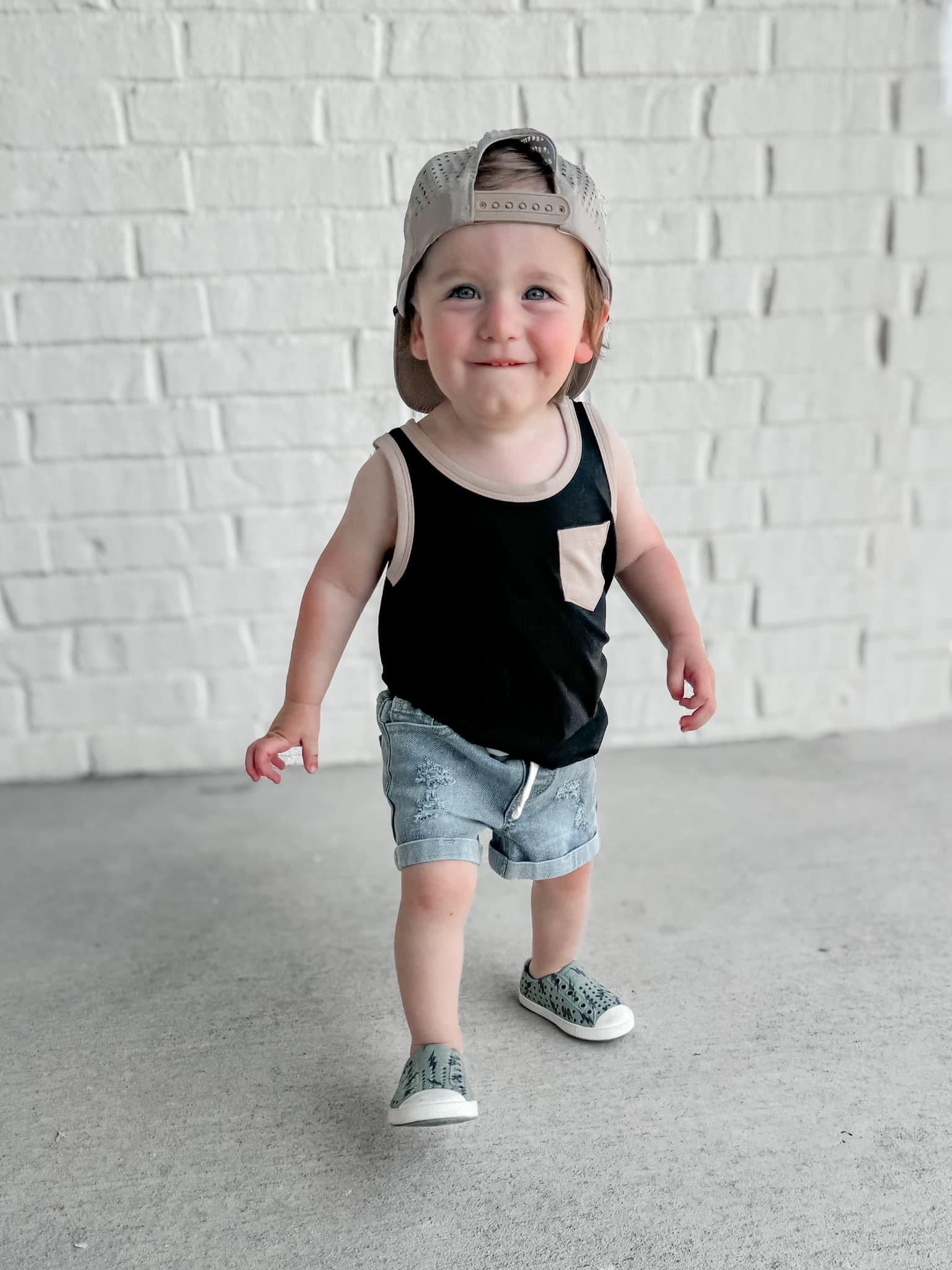 Beach Basics Tank Onyx W/ Sand