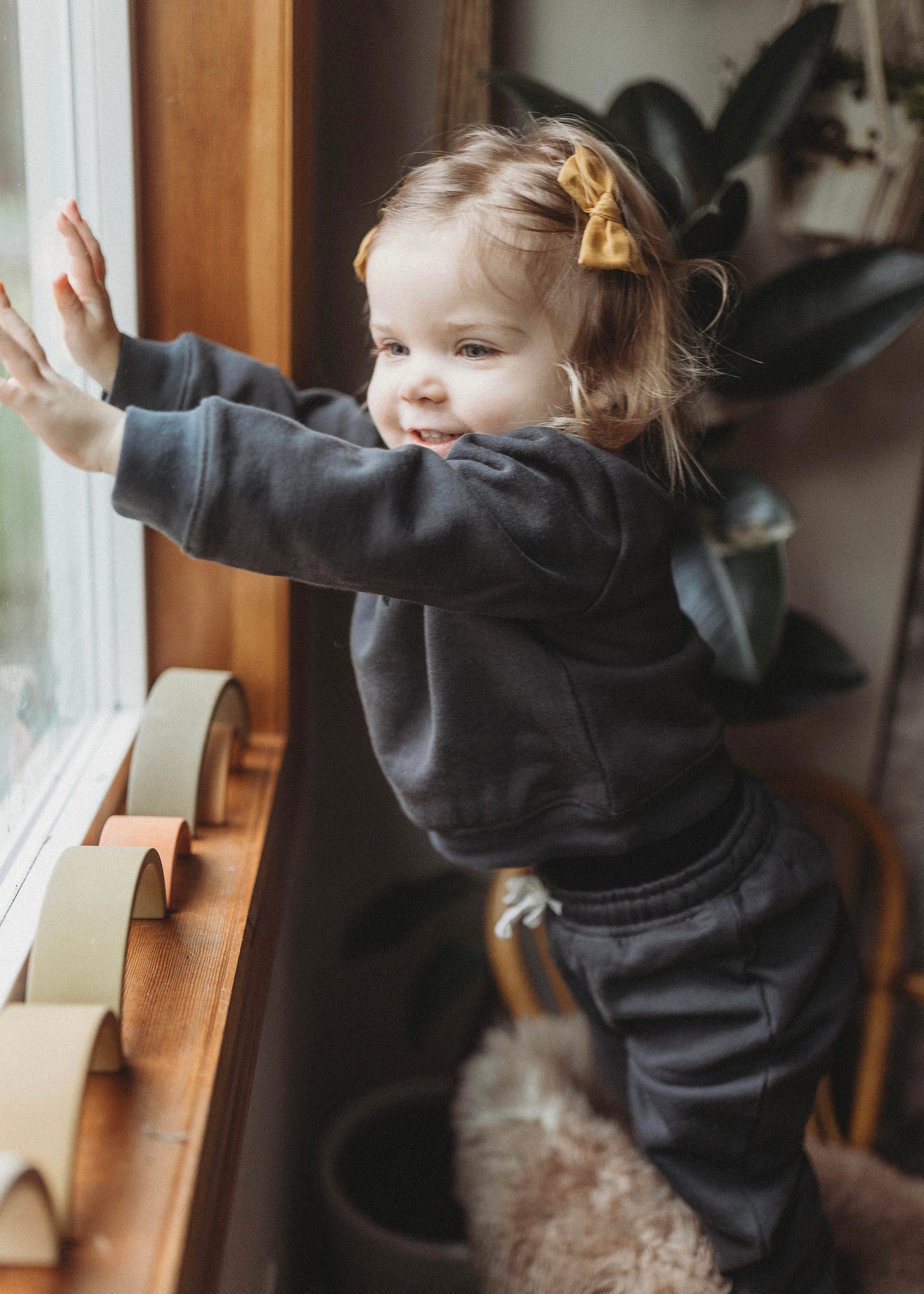 Finley | Cotton Fleece Sweatsuit Set | Petit Lapin | Midnight