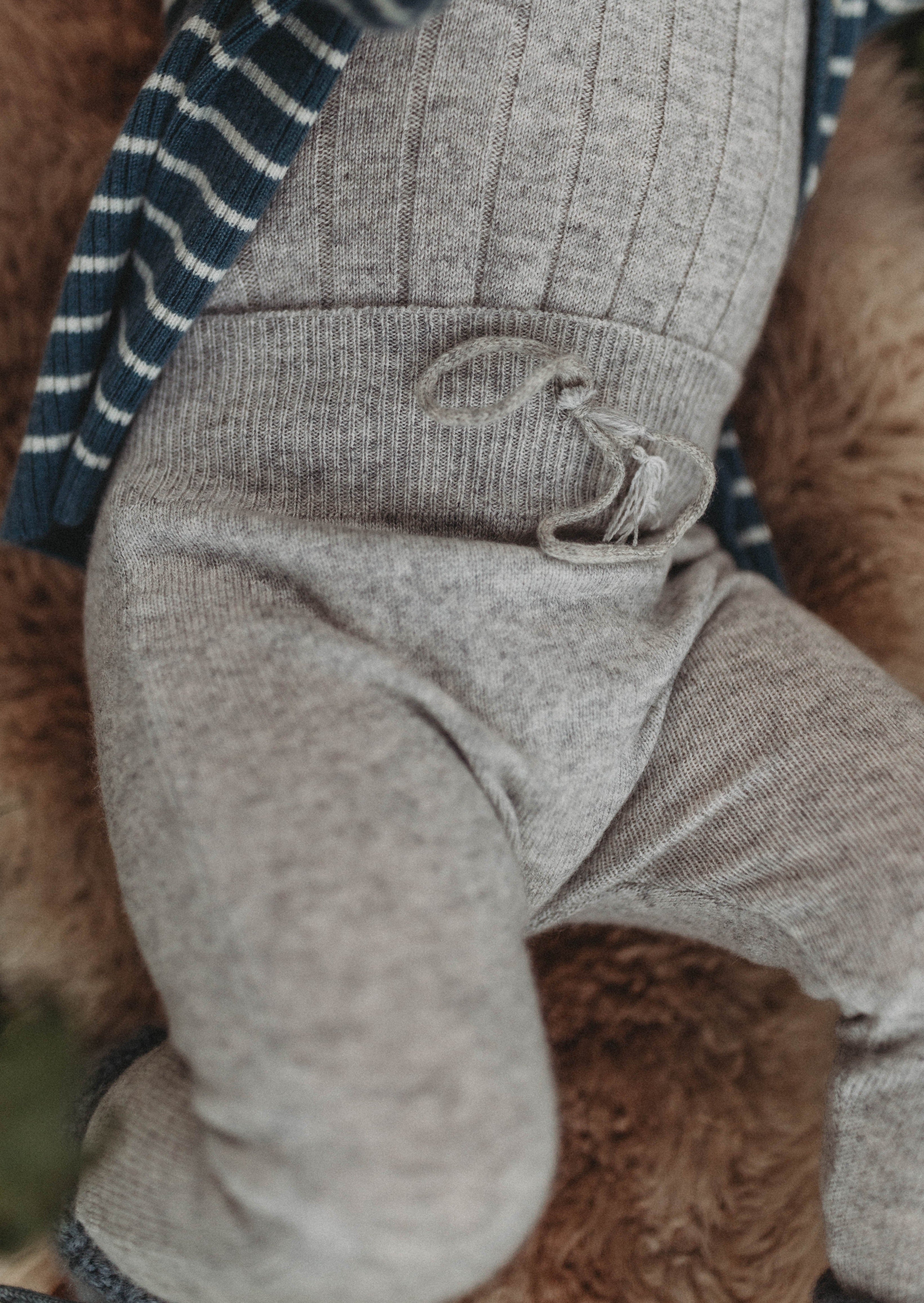 Cashmere Footless Leggings | Grey Dawn