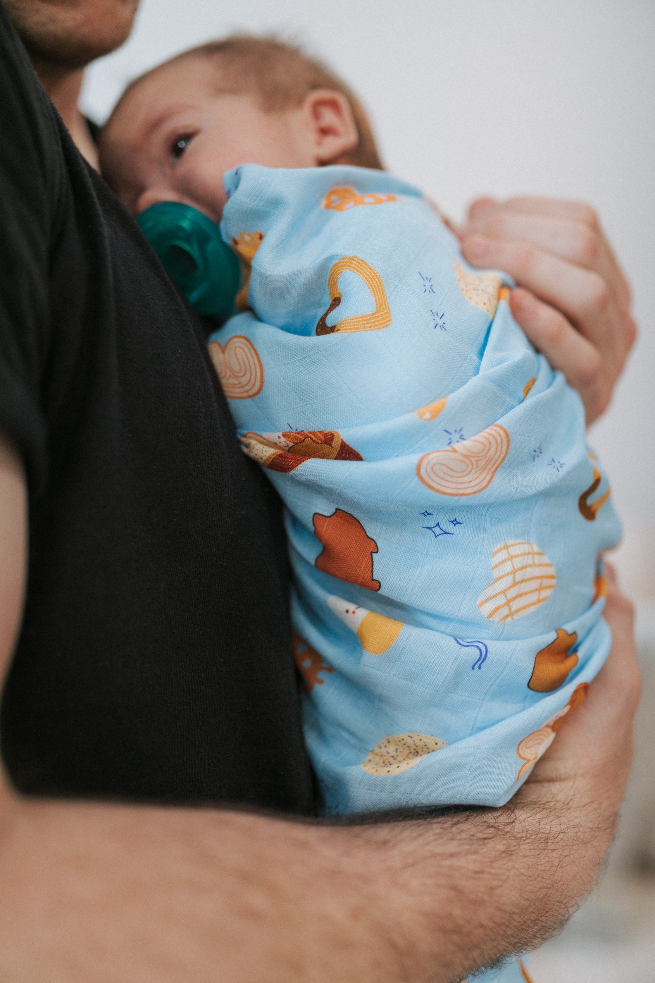 Pan Dulce Muslin Swaddle