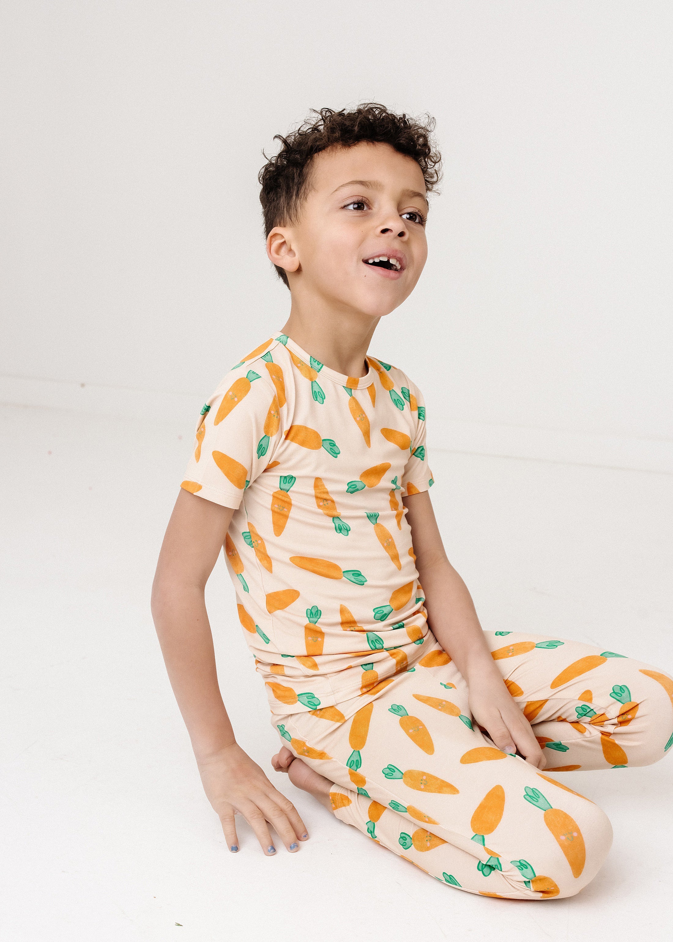 Carrots Pajama Set by Loocsy