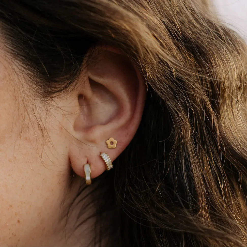 Flower Flat Back Studs