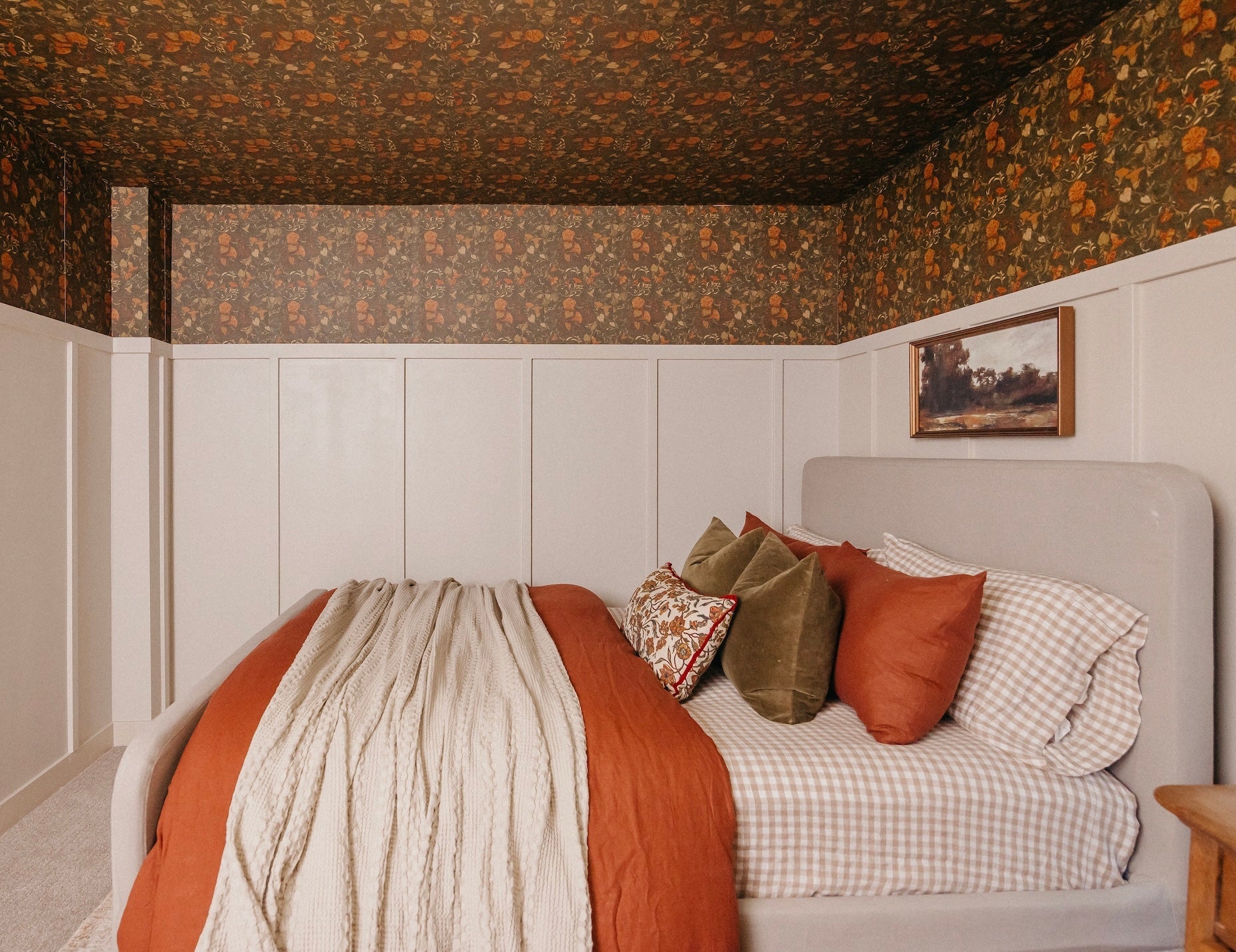Hawthorne Bloom Wallpaper By Safari Natalia X Taddy Mikelaites
