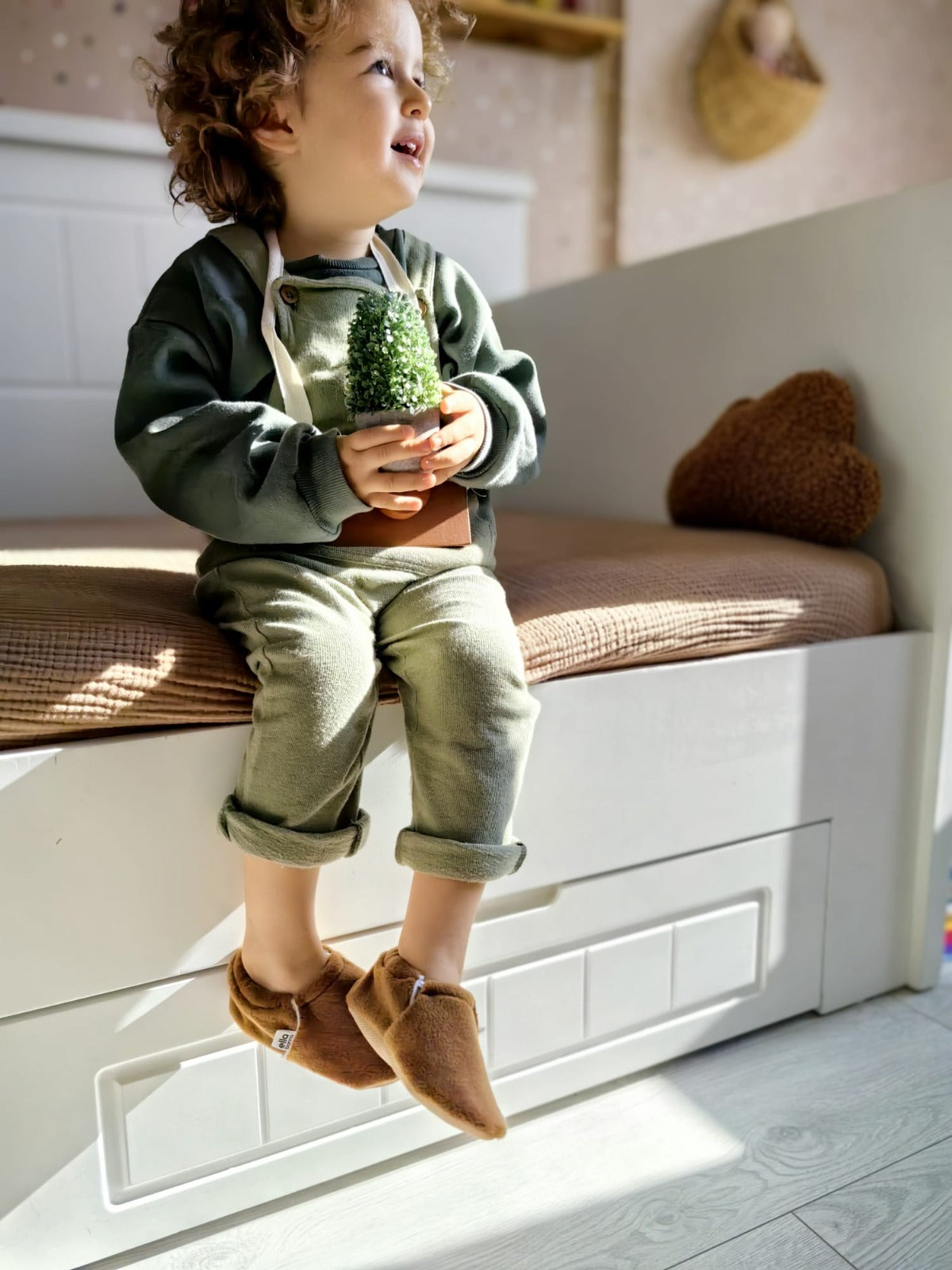 Fleece Baby House Booties, Non-slip Sole, Organic Cotton Lining, Taba