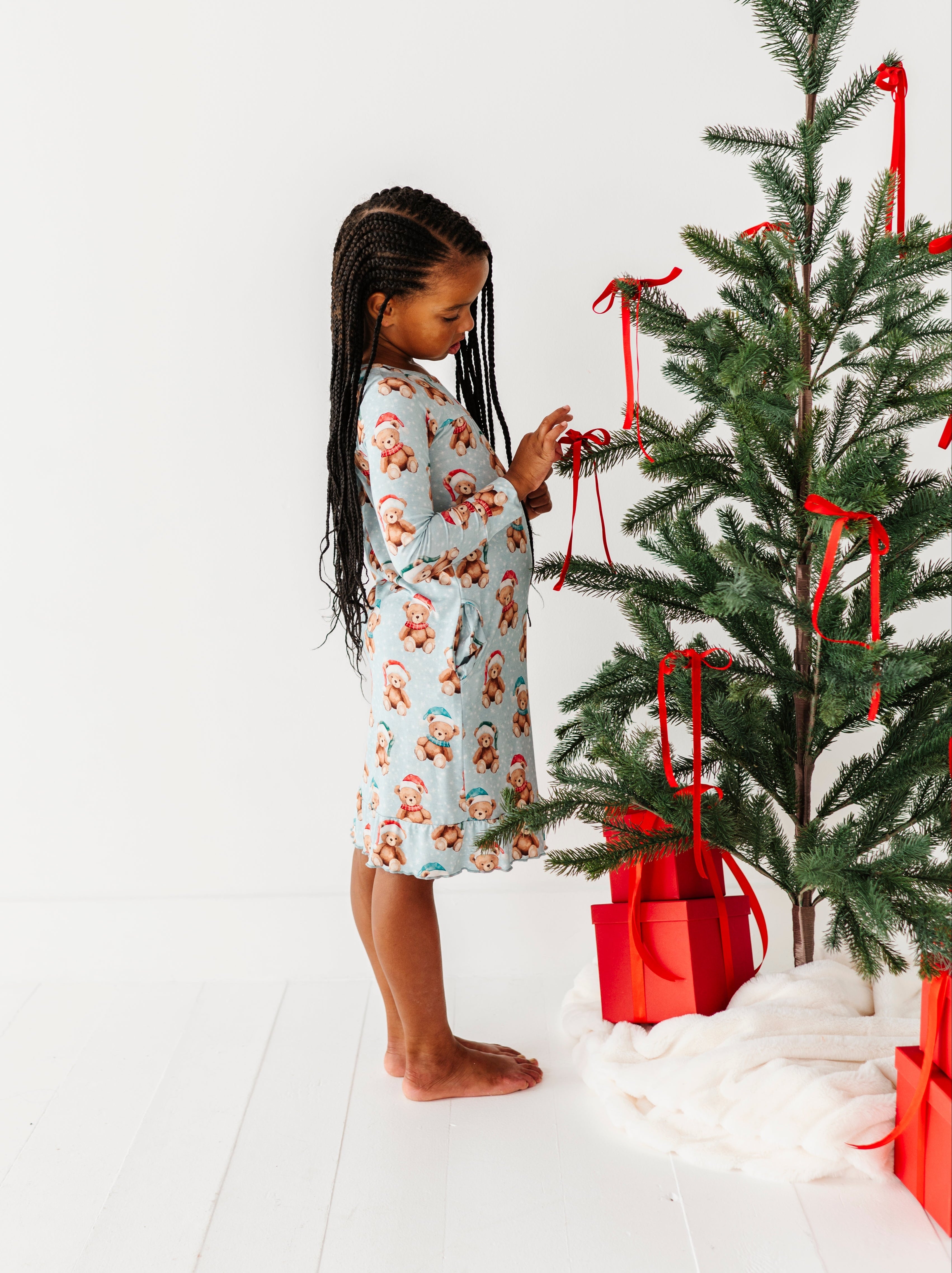 Beary Merry Birdie Gown