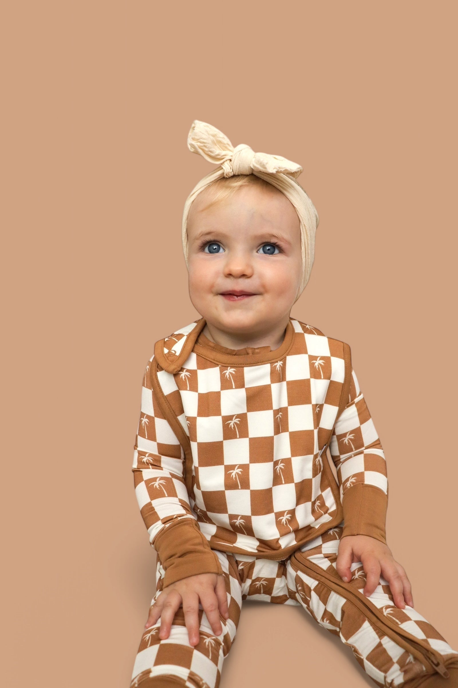 Exclusive Sandy Beach Checkers Dream Baby Bib