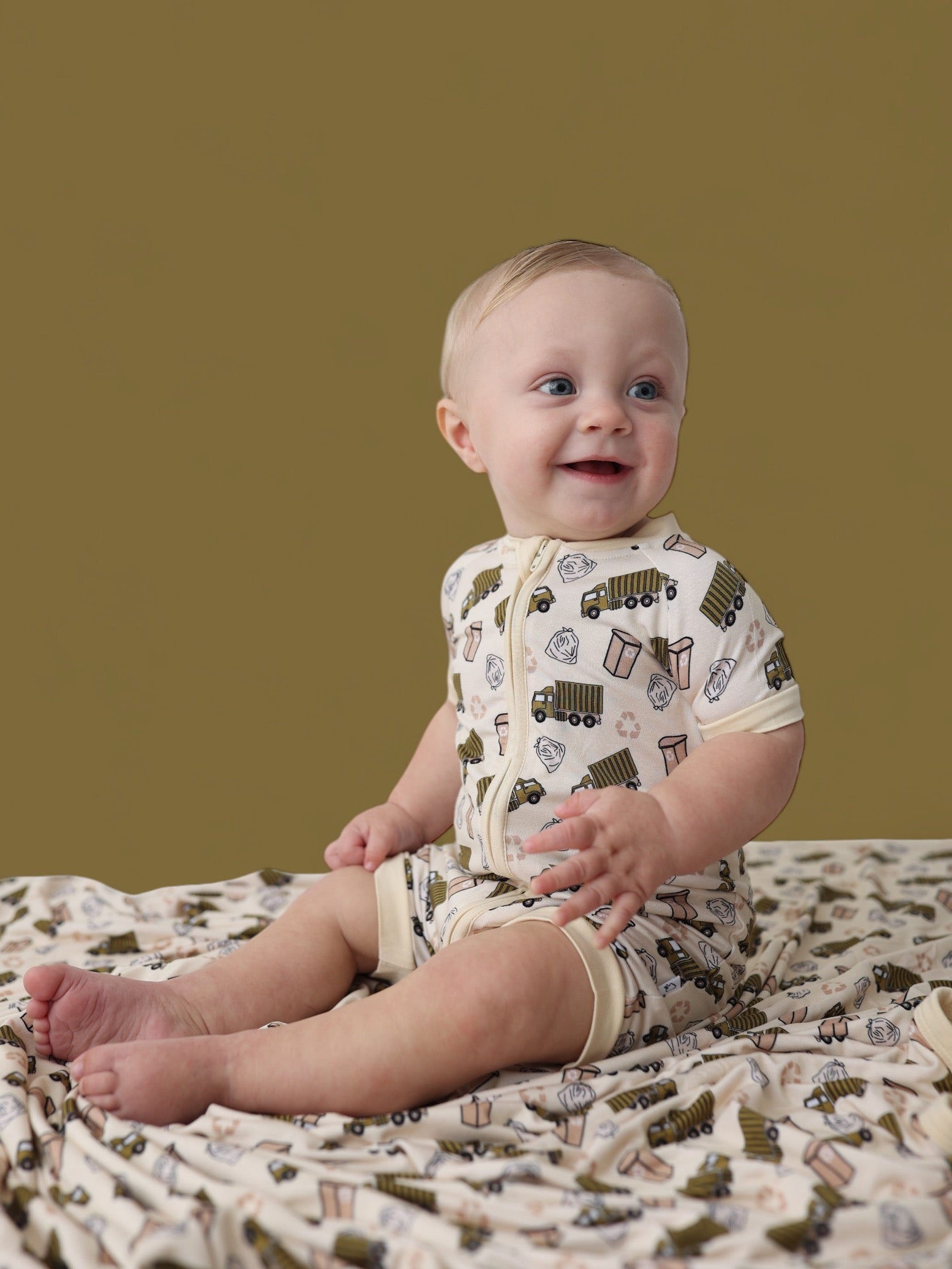 Good Ol' Garbage Dream Shortie