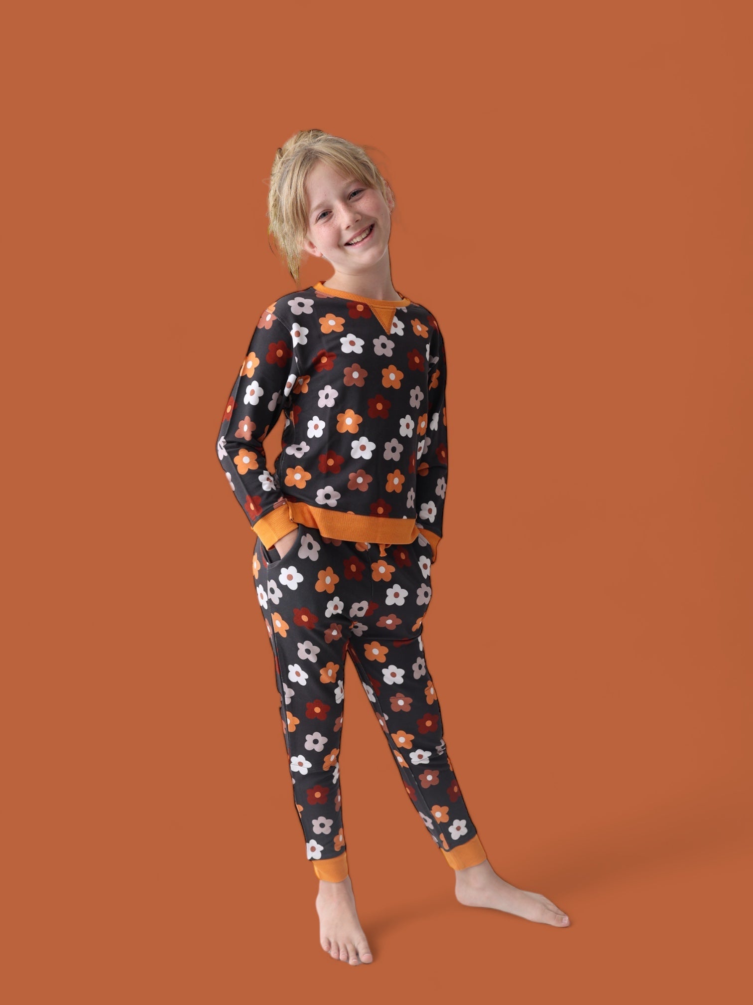 Neutral Daisies Dream Jogger