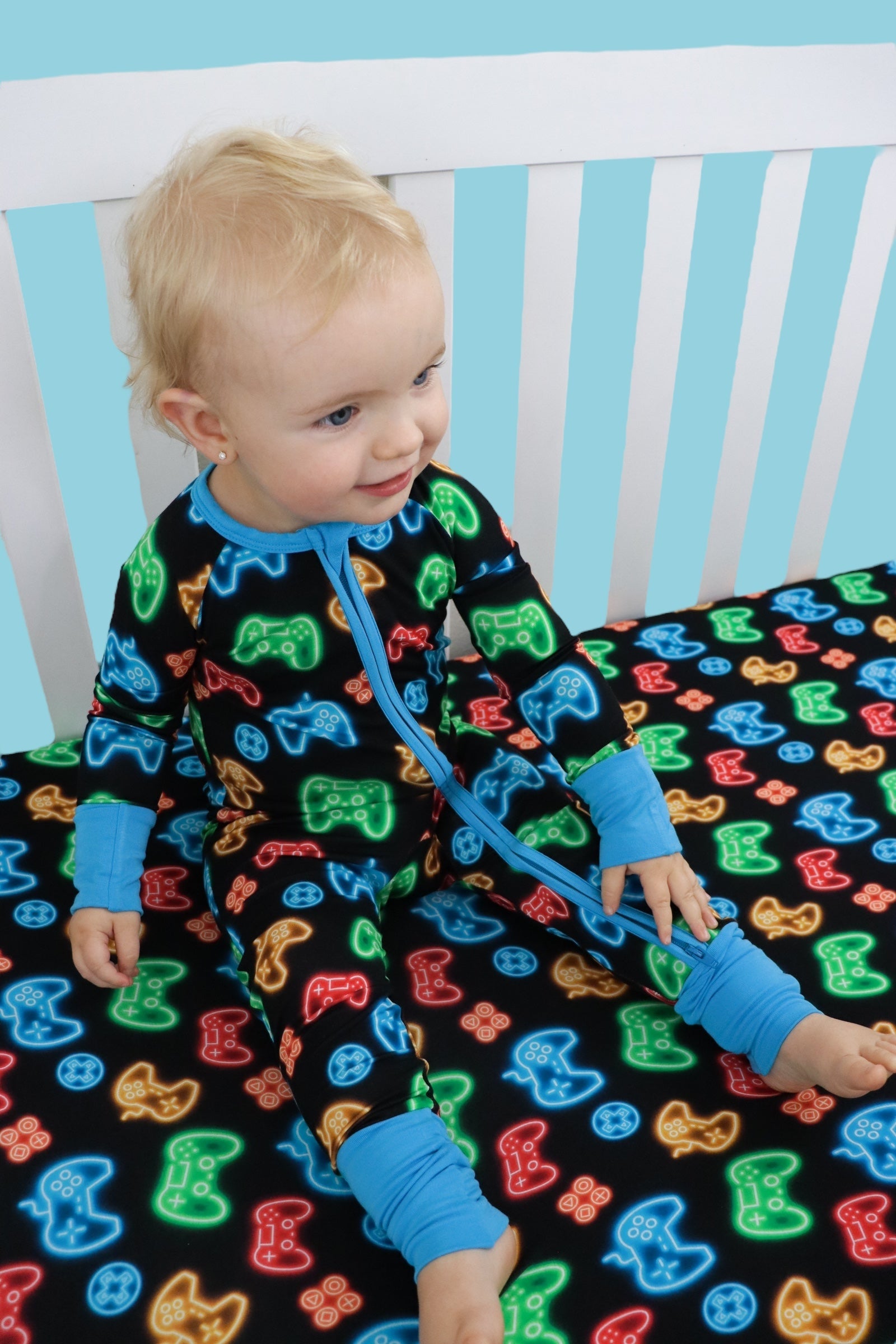 Gamer Glow Dream Crib Sheet