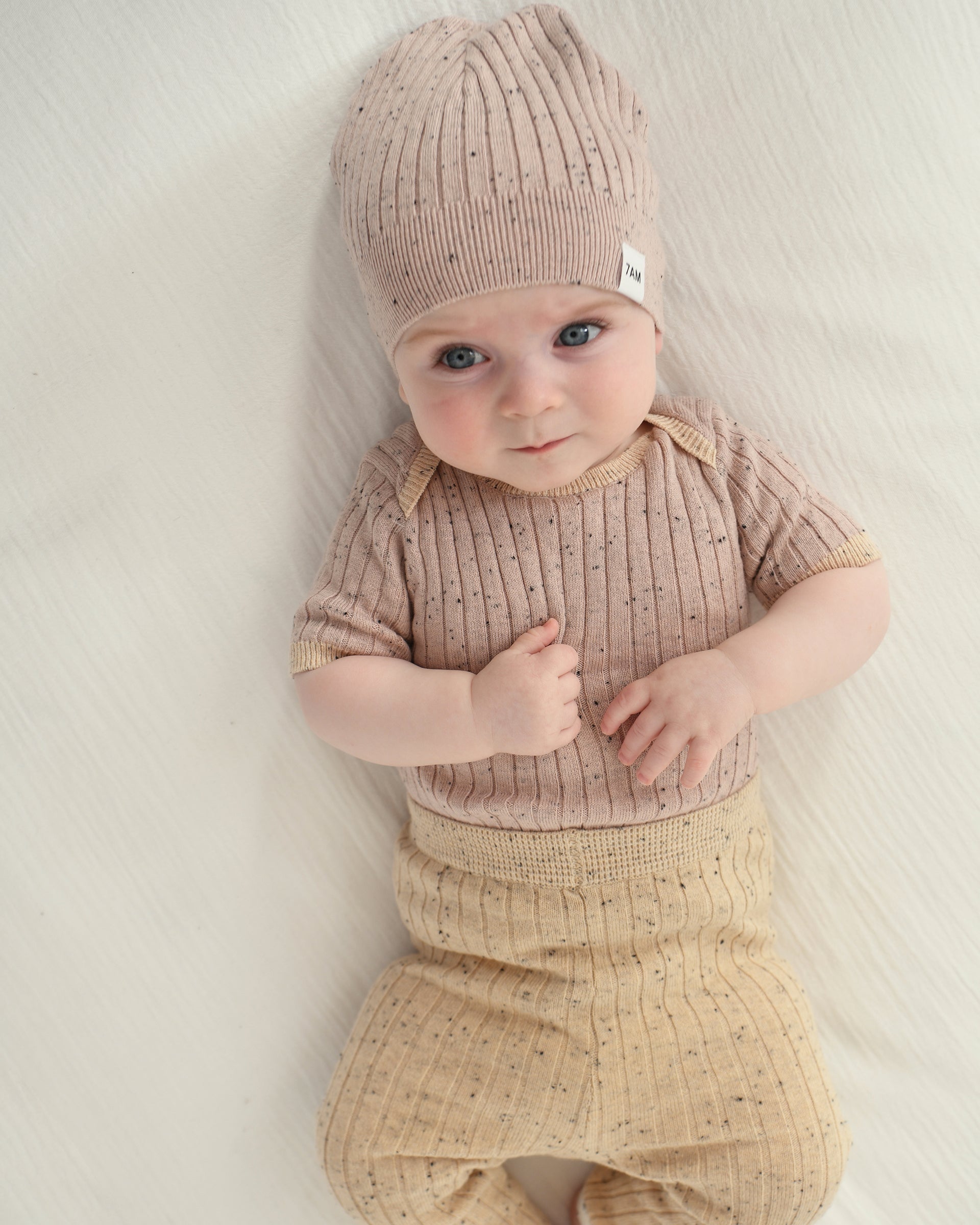 Short Sleeve Bodysuit - Hug Me