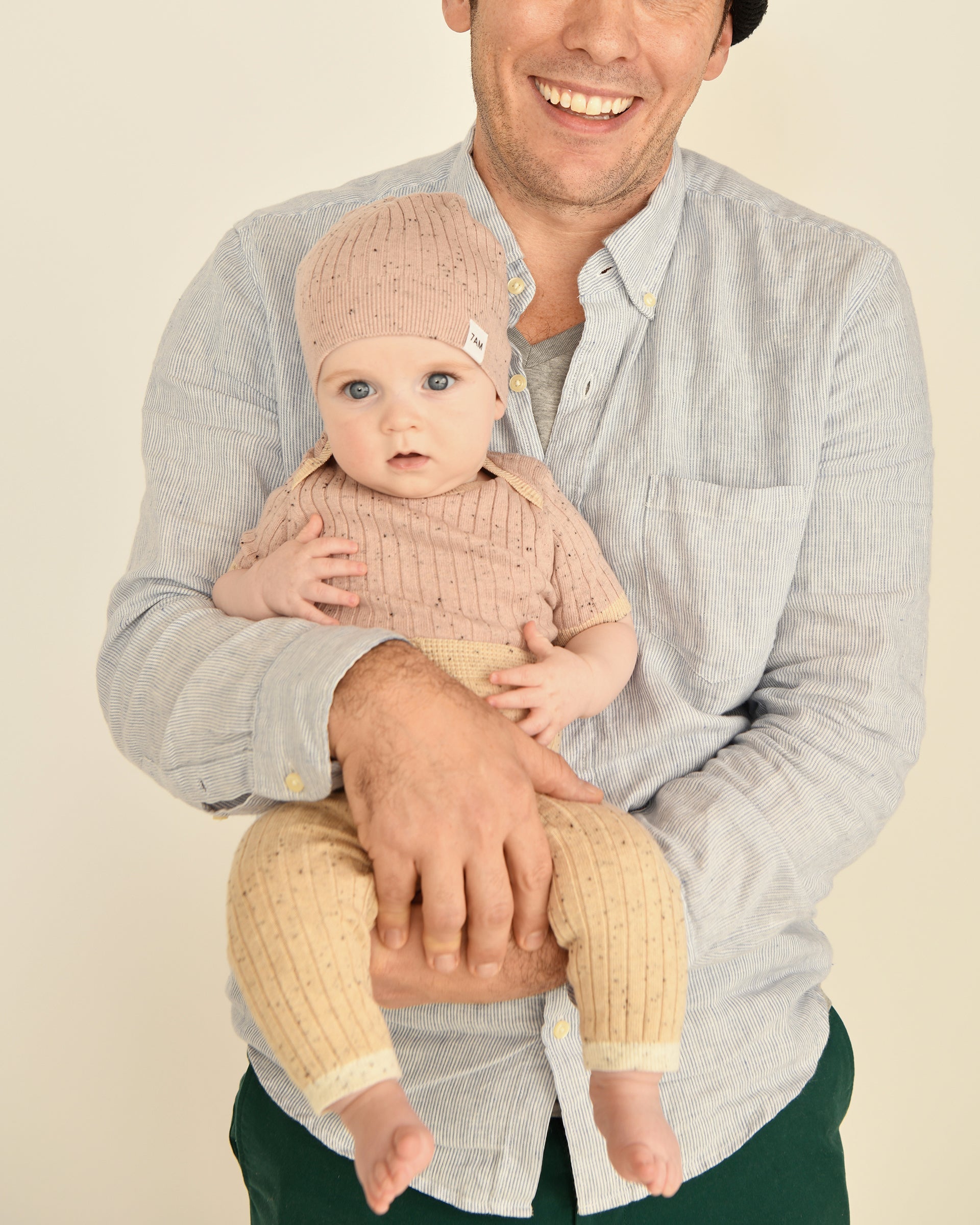 Short Sleeve Bodysuit - Hug Me