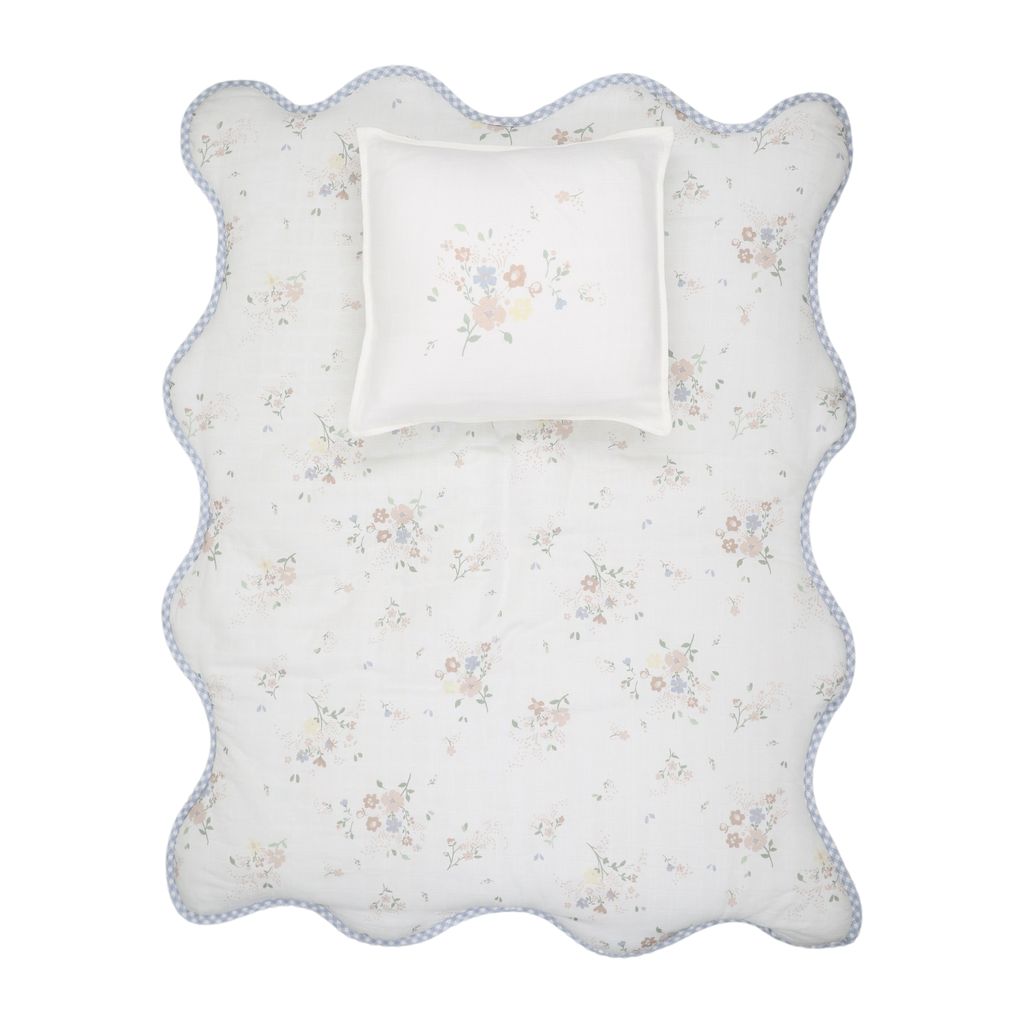 Peluche Gingham Floral Blanket + Pillowcase