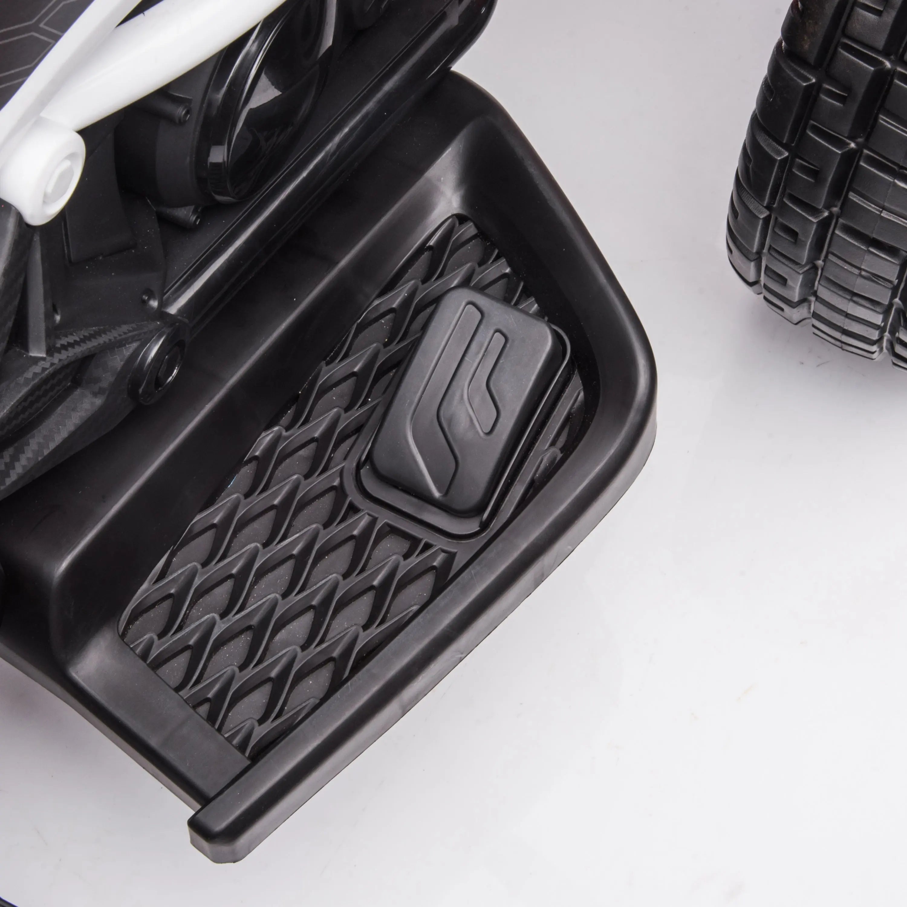 24v Freddo Spider 2 Seater Ride-on 3 Wheel Motorcycle