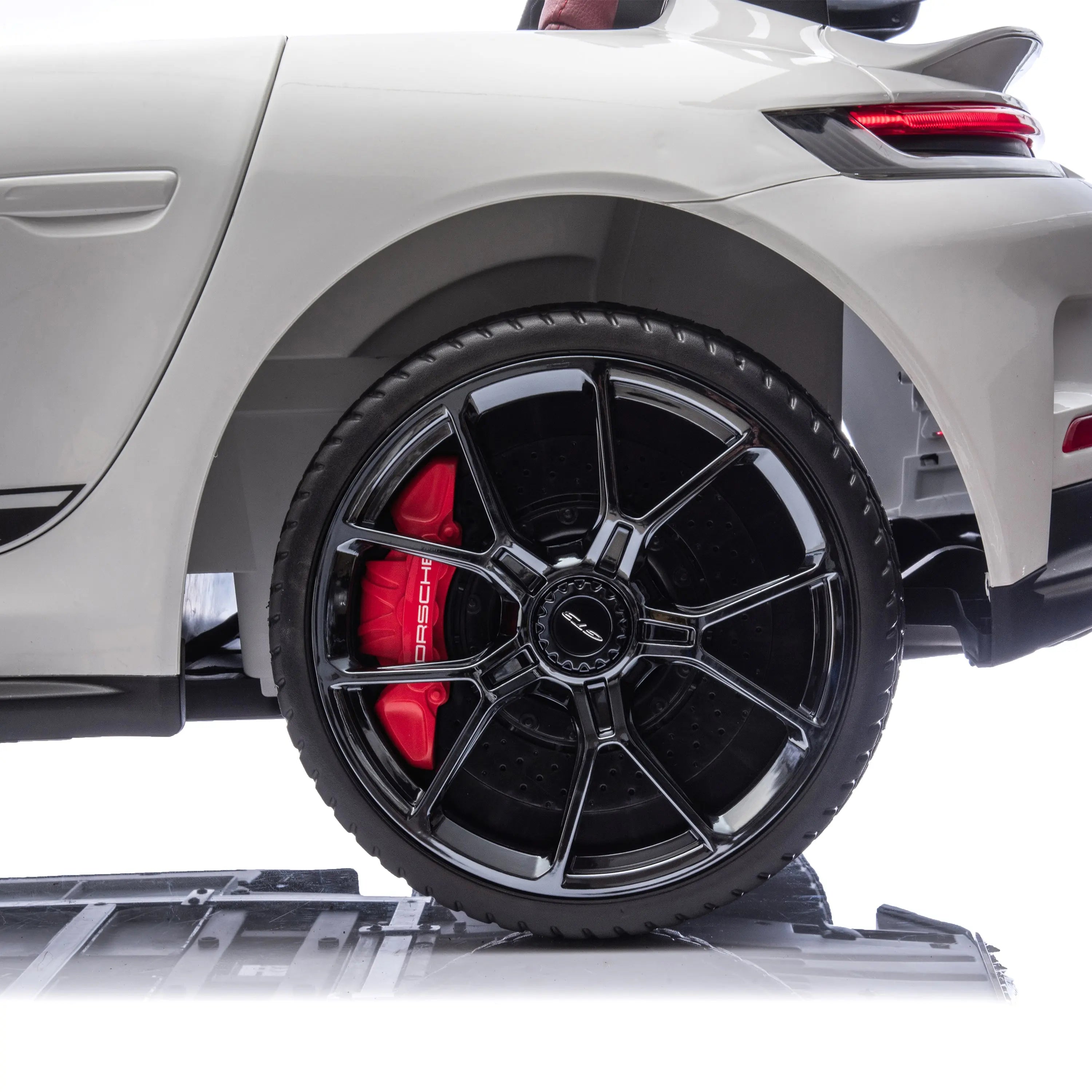 24v Porsche 911 Gt3 2 Seater - New Silent Motor