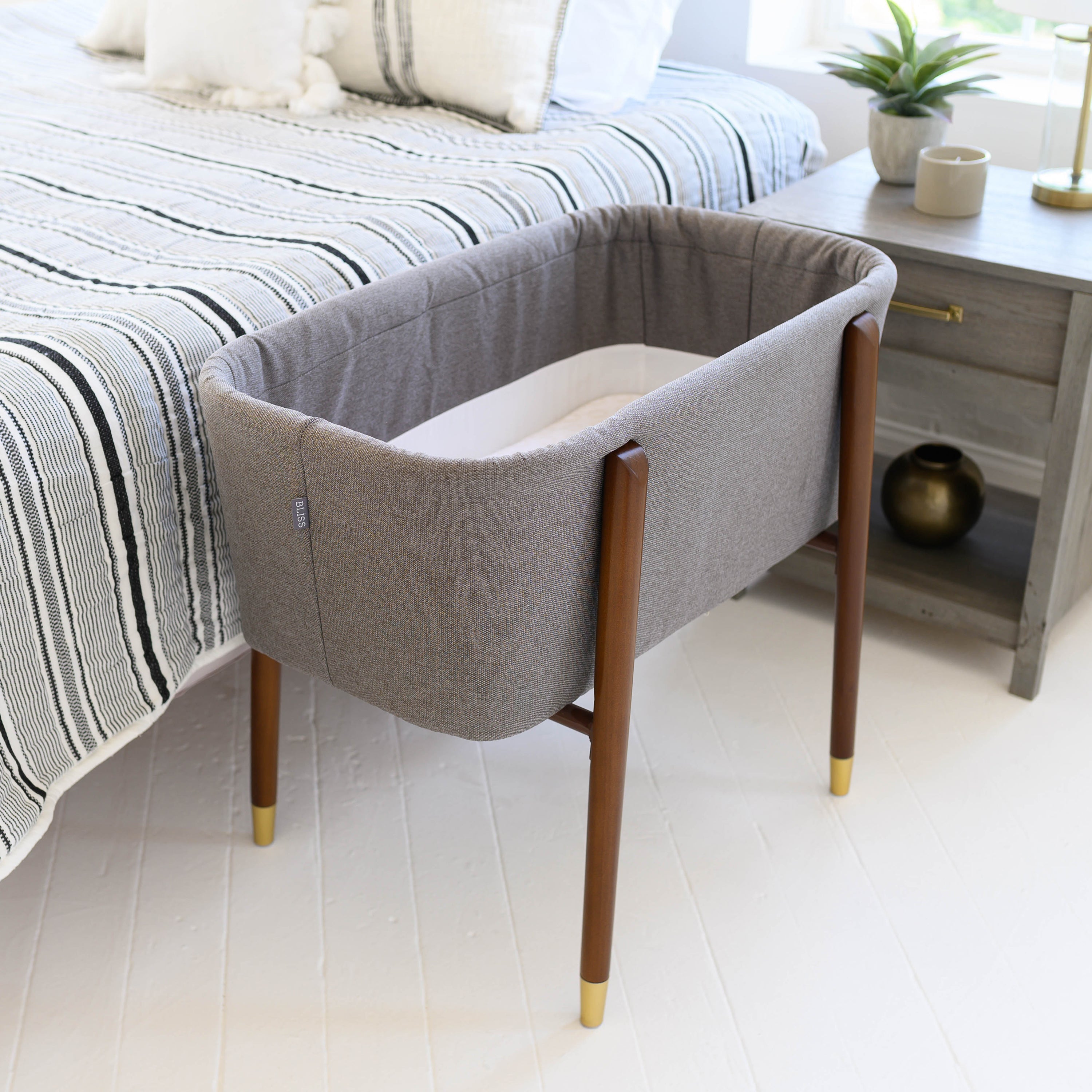 Trubliss Sova Bassinet